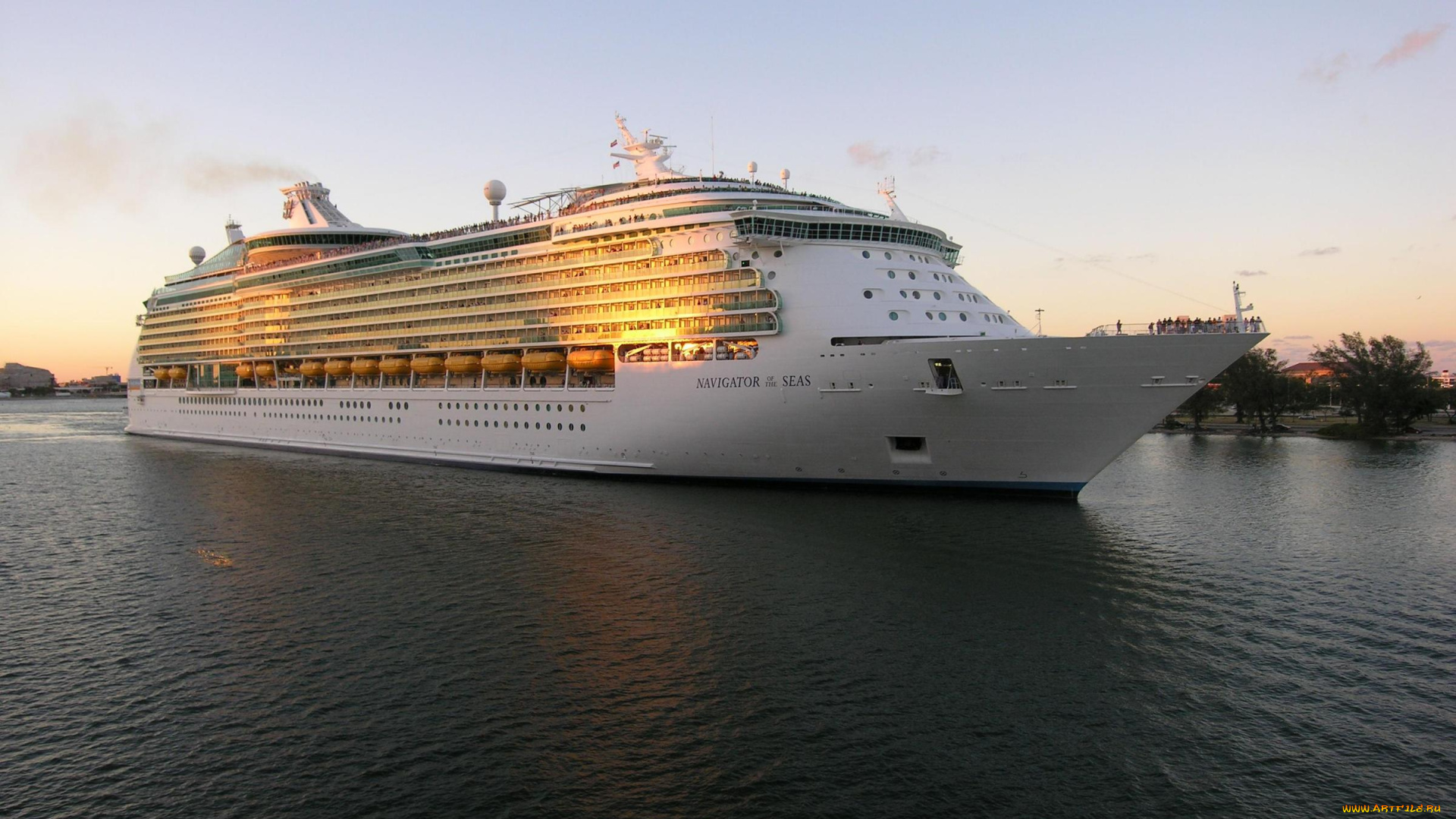 корабли, лайнеры