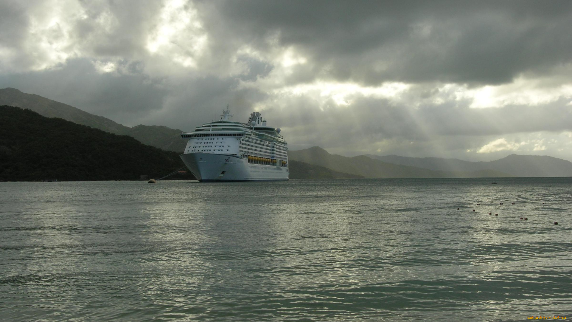 корабли, лайнеры