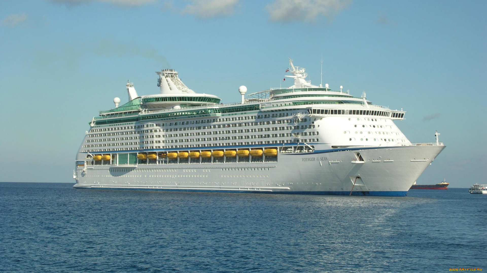 корабли, лайнеры