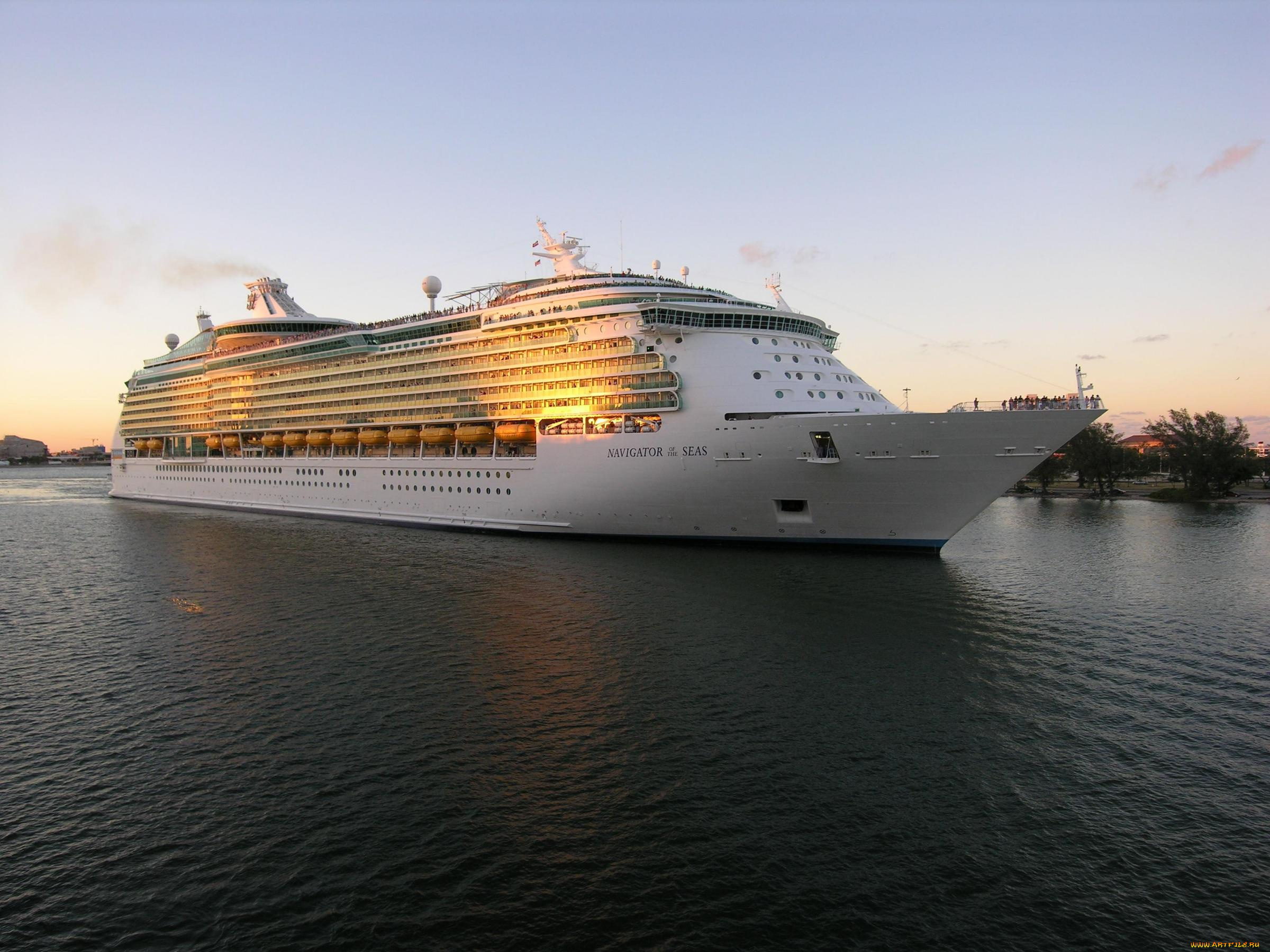 корабли, лайнеры