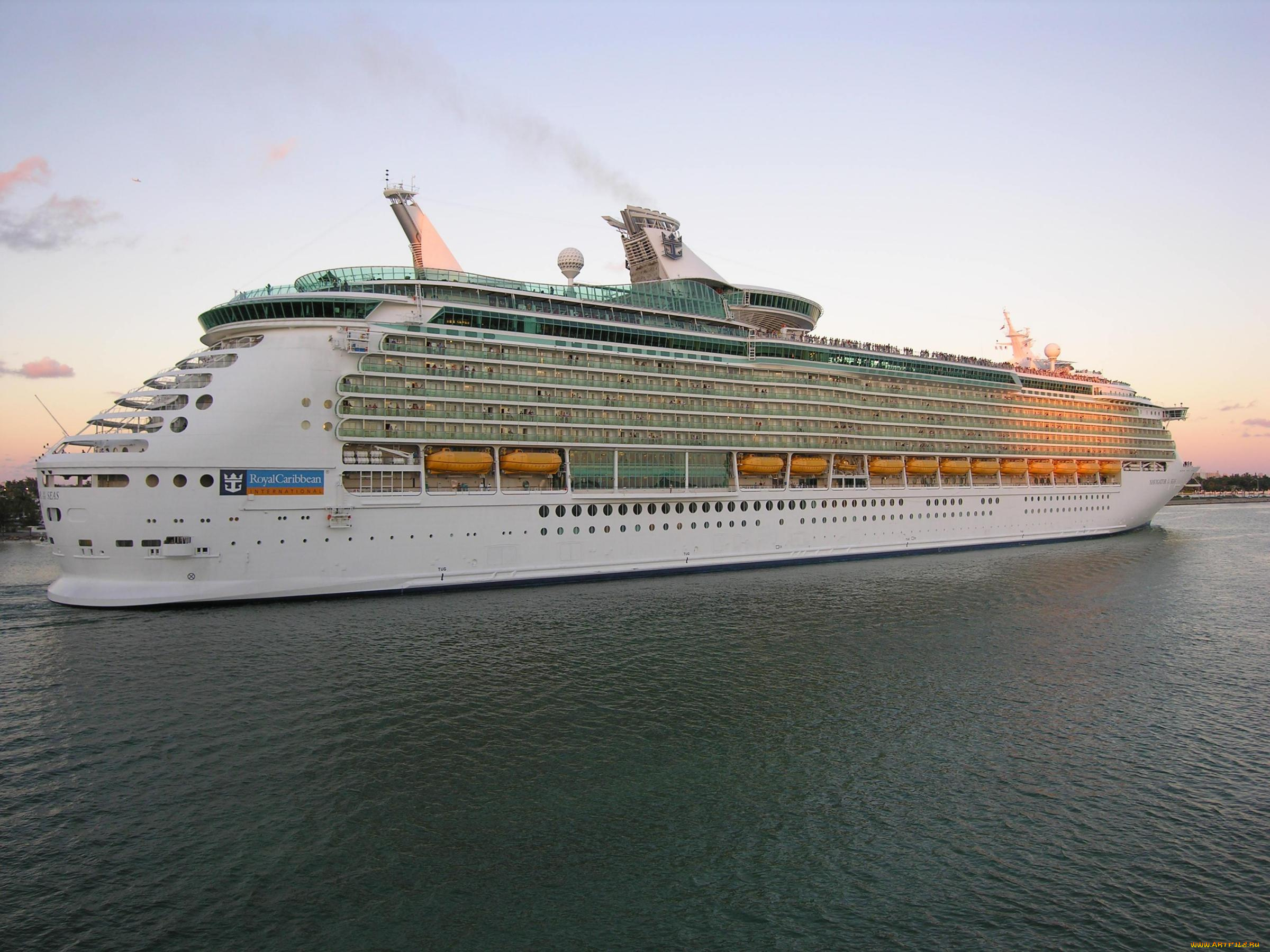 корабли, лайнеры