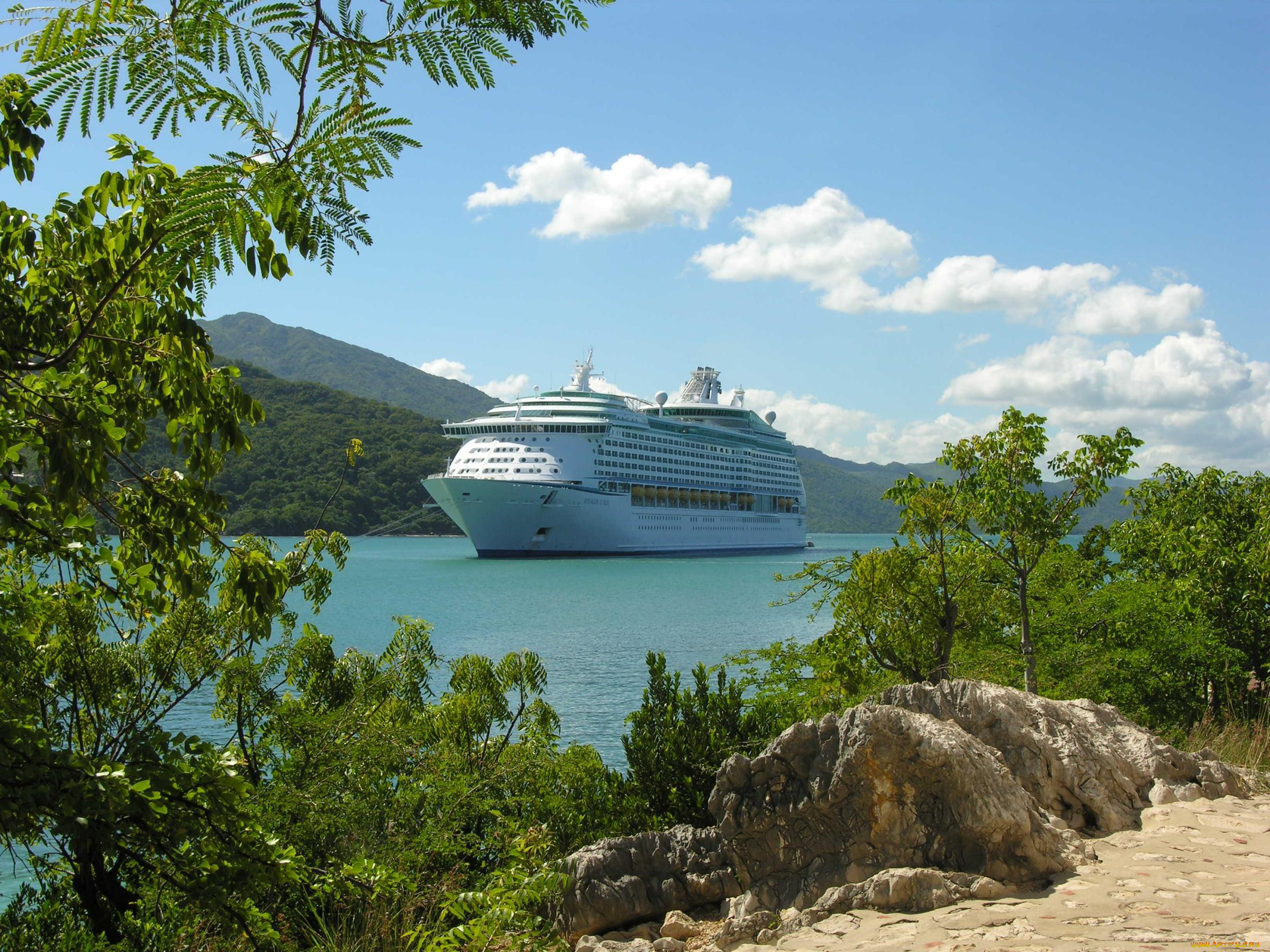 корабли, лайнеры