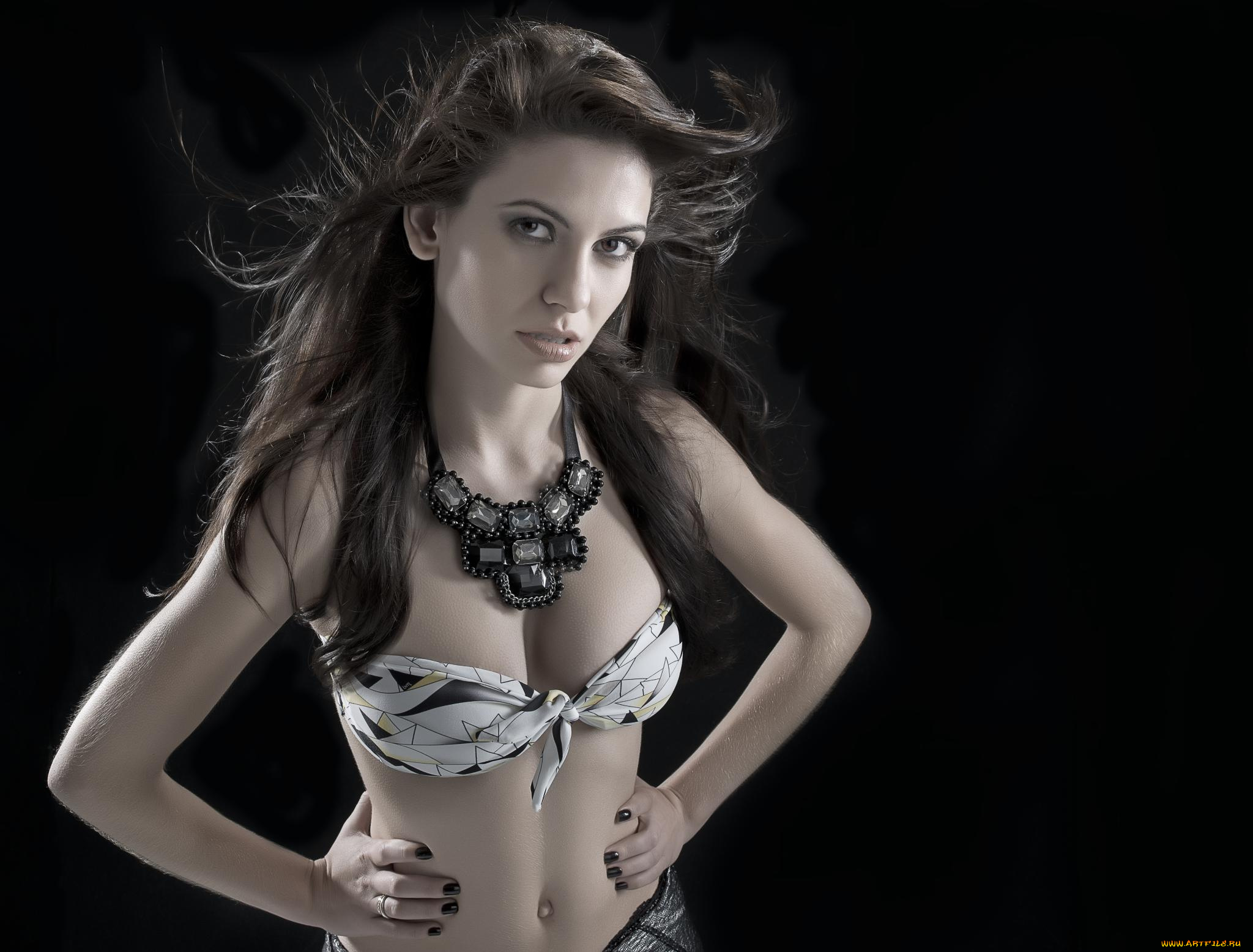 девушки, -unsort, , брюнетки, , шатенки, взгляд, украшения, купальник, тело