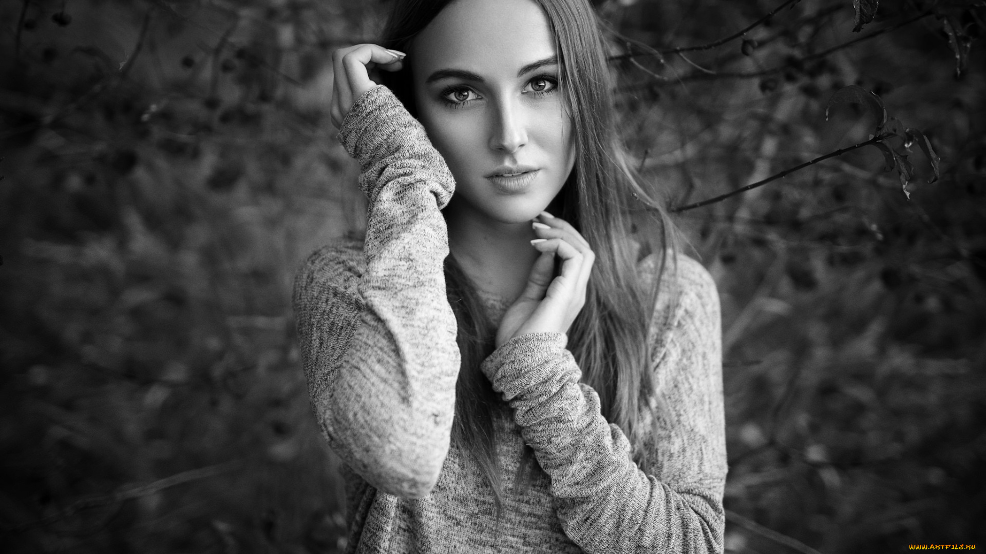 девушка, -, girl, девушки, -, черно-белые, девушка, женщина, шатенка, темноволосая, сексуальная, модель, звезда, позирует, разная, обувь, верхняя, стильная, одежда, нижнее, эротическое, бельё, трусы, лифчик, колготки, чулки, аксессуары, макияж, и, множество, элементов, на, фотографии