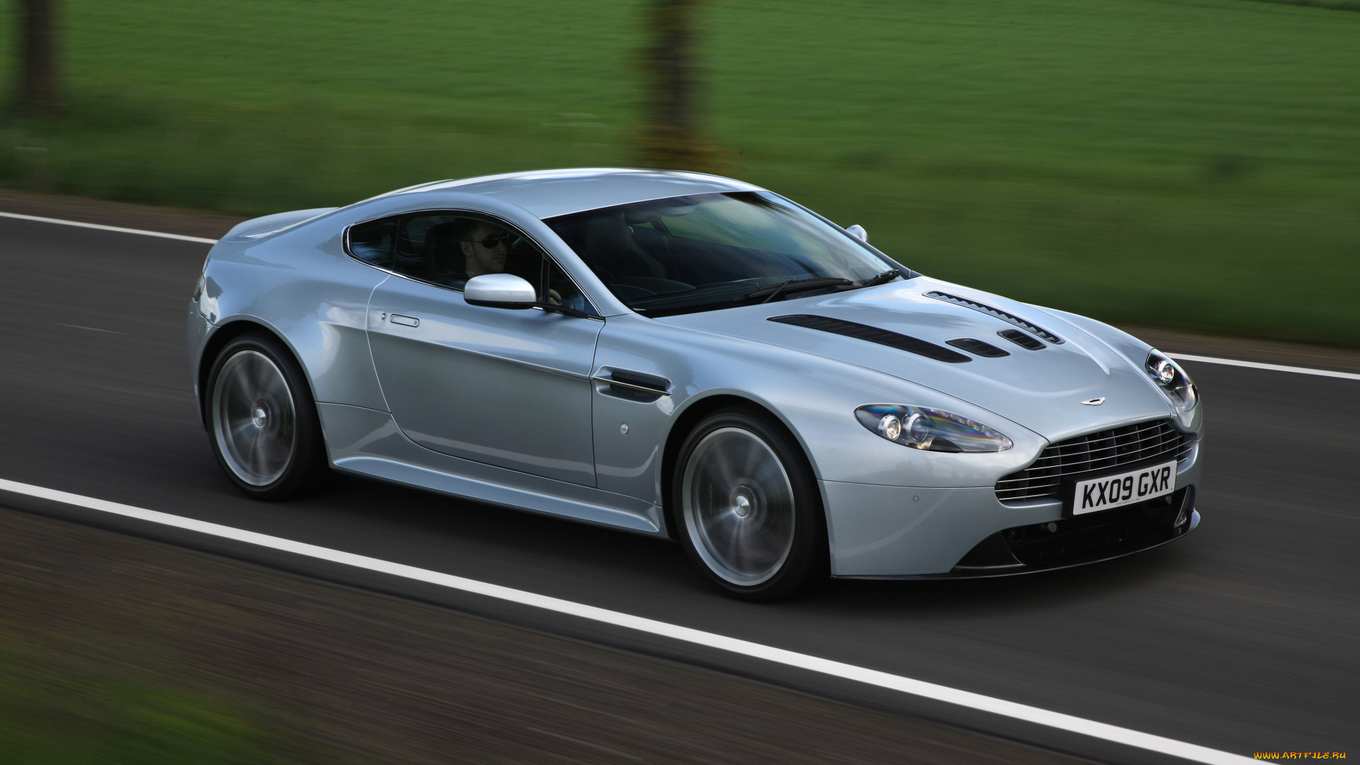 автомобили, aston, martin, aston, martin, v12, vantage, uk-spec