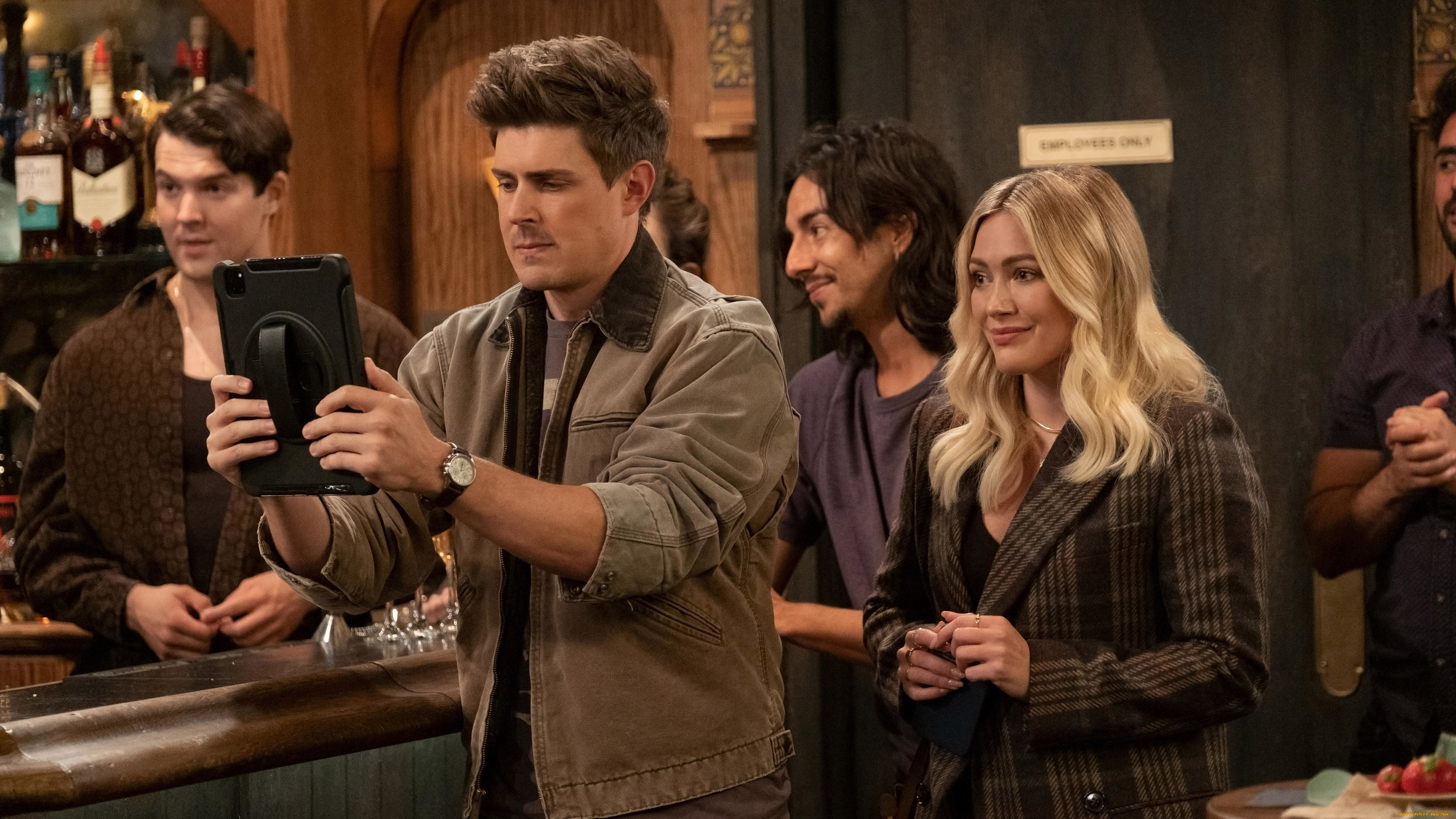 how, i, met, your, father, , сериал, 2022, –, , кино, фильмы, -unknown, , другое, как, я, встретила, вашего, папу, драма, комедия, сериал, кадры, новинки, кино, chris, lowell, hilary, duff, kim, cattrall, how, i, met, your, father