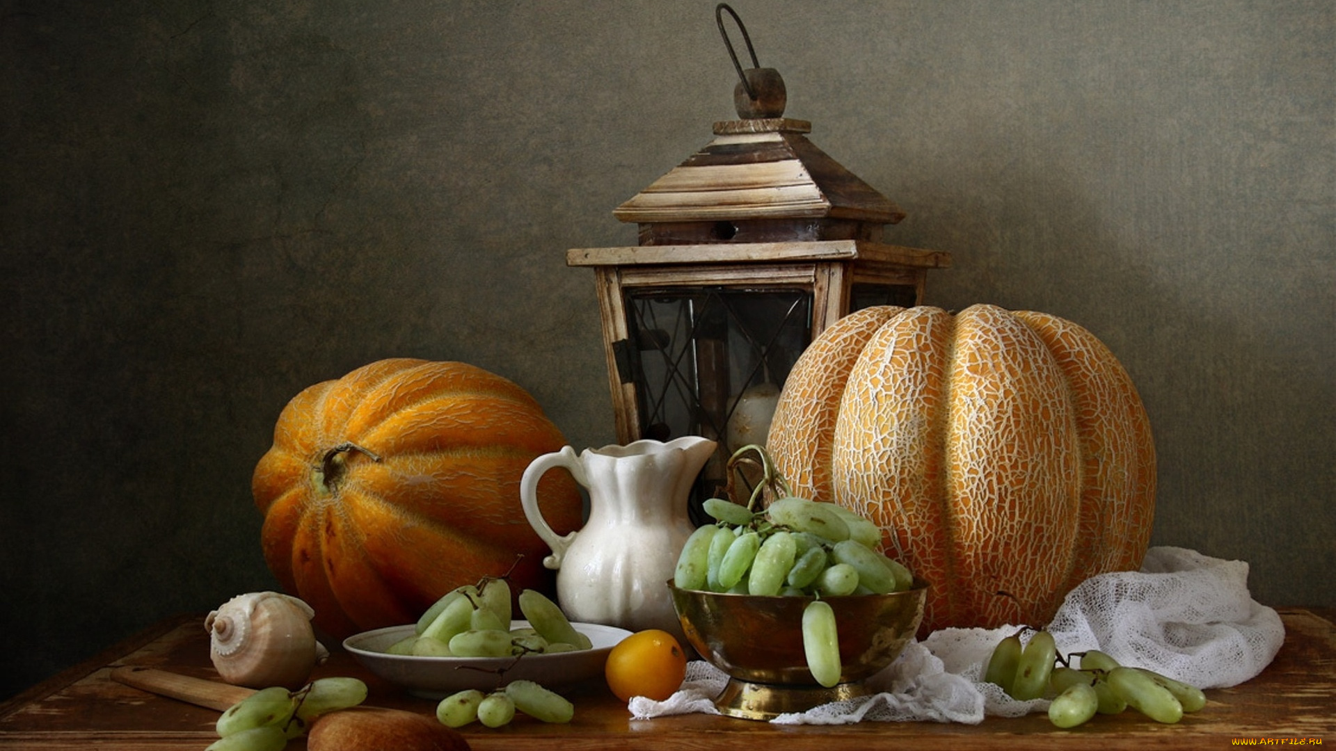 еда, натюрморт, фонарь, тыквы, виноград, кувшин, ложка