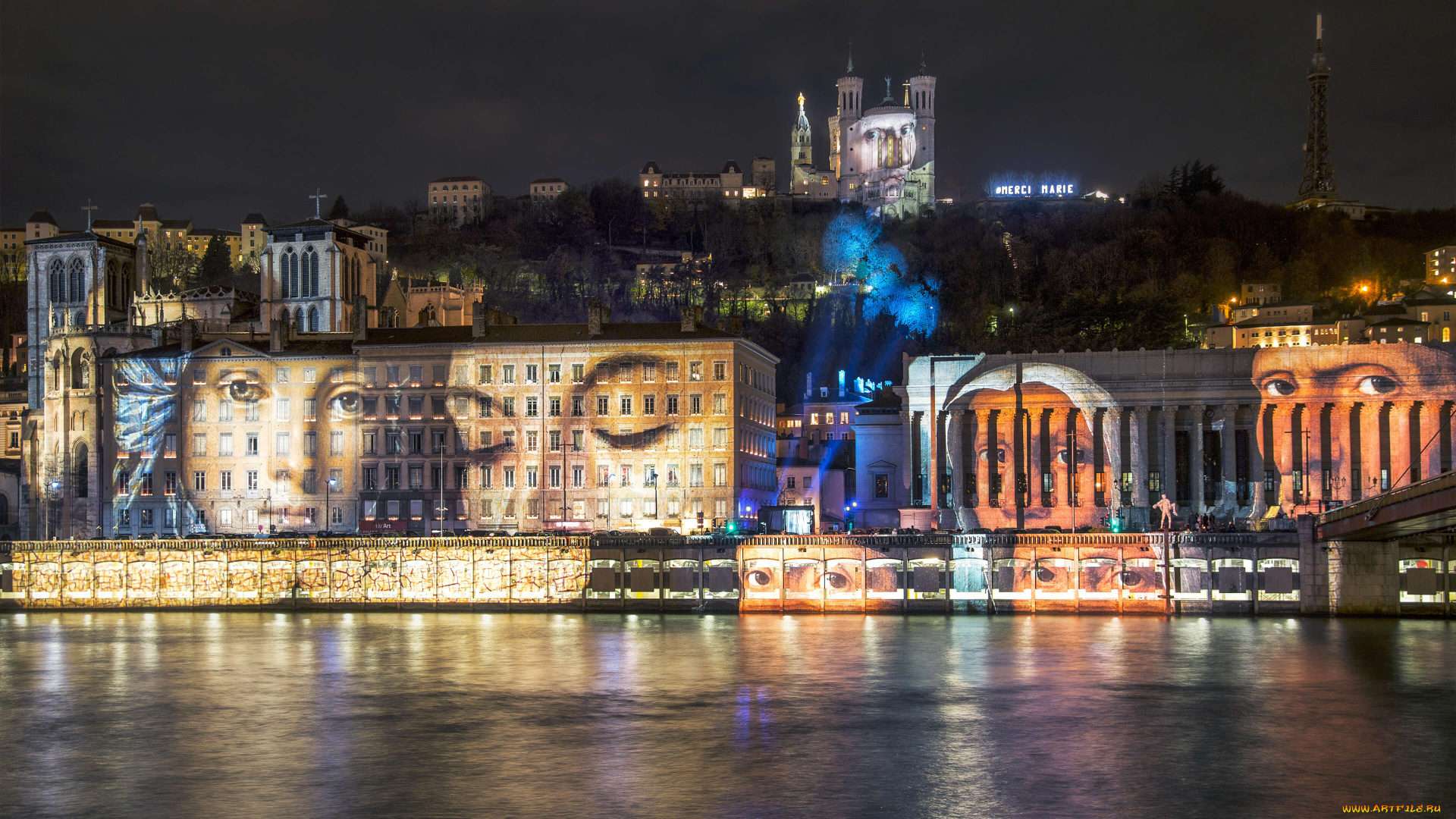 города, лион, , франция, фестиваль, огней, работа, дэниел, книппер, название, c, уважением, жертвам, теракта, в, париже, 2015году, лион