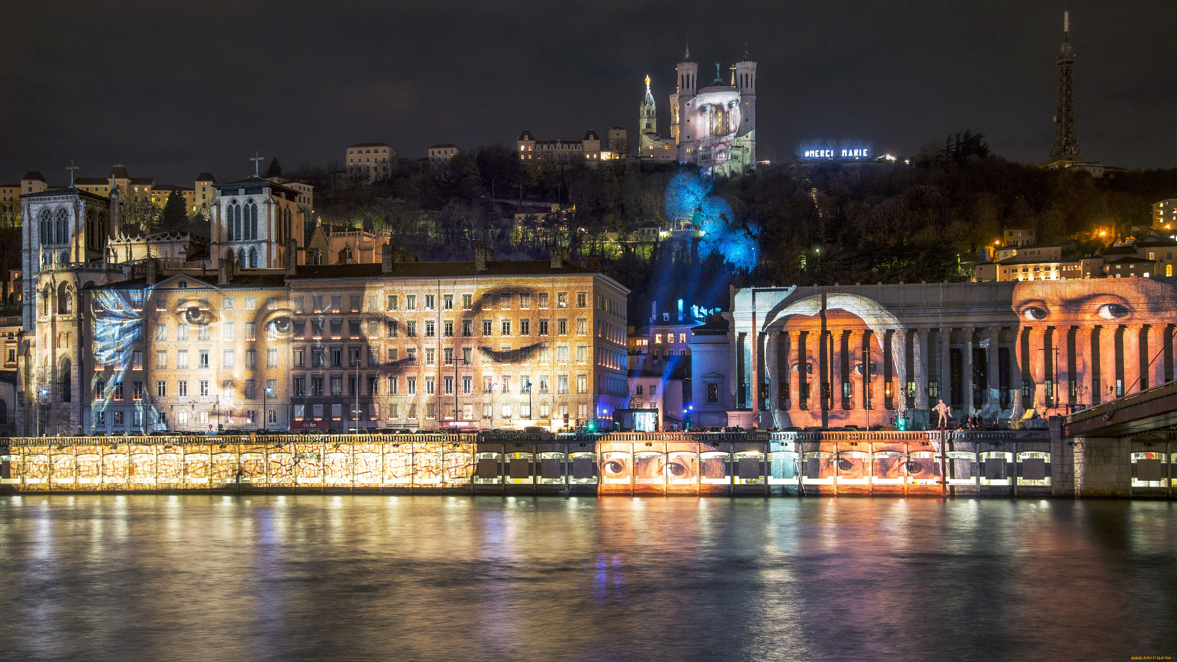 города, лион, , франция, фестиваль, огней, работа, дэниел, книппер, название, c, уважением, жертвам, теракта, в, париже, 2015году, лион