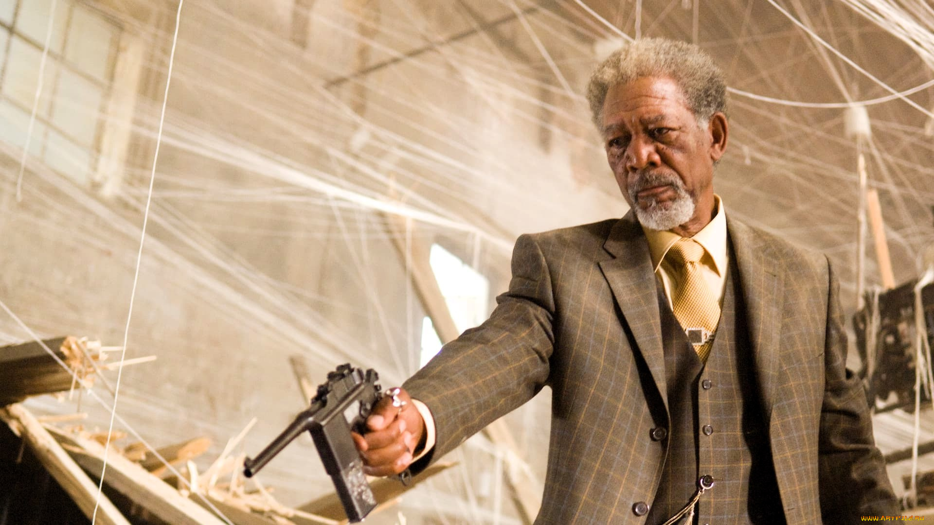 кино, фильмы, wanted, мужчина, костюм, борода, пистолет