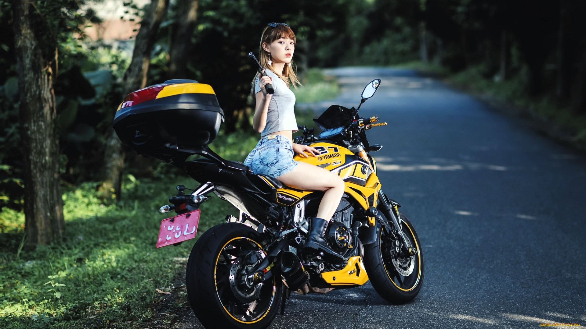 мотоциклы, мото, с, девушкой, шатенка, очки, азиатка, оружие, мотоцикл, дорога