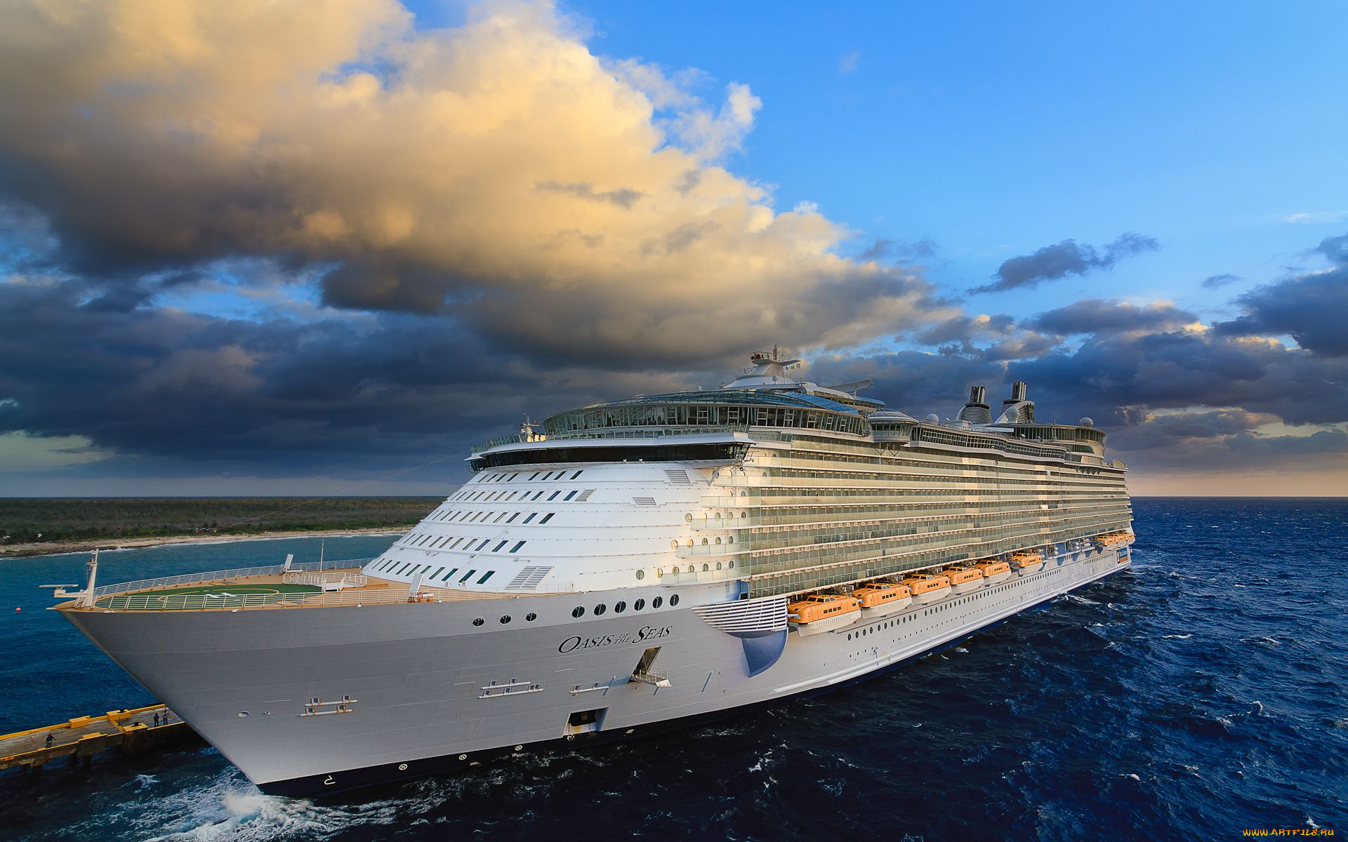 корабли, лайнеры