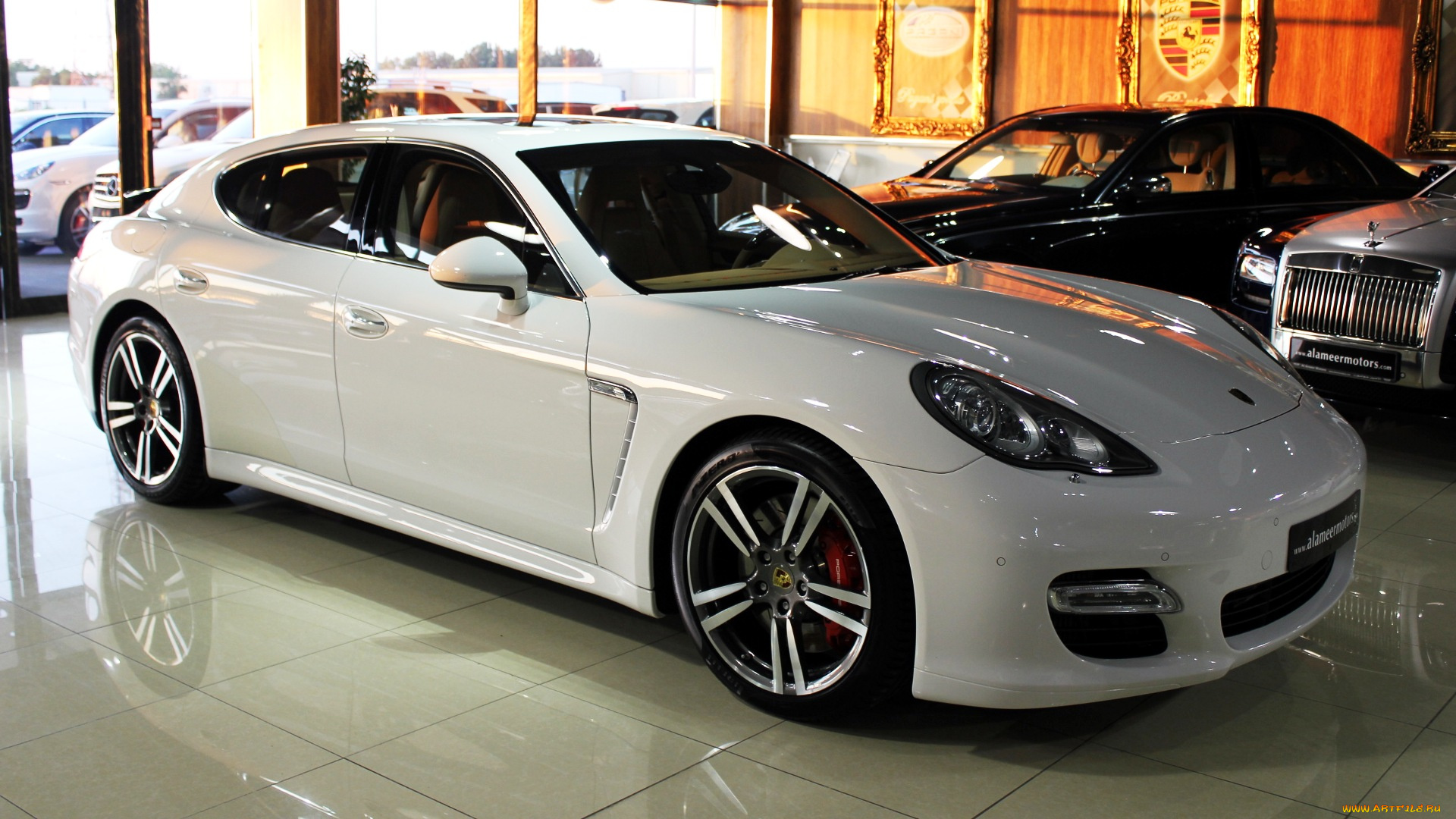 porsche, panamera, автомобили, выставки, уличные, фото, германия, спортивные, элитные