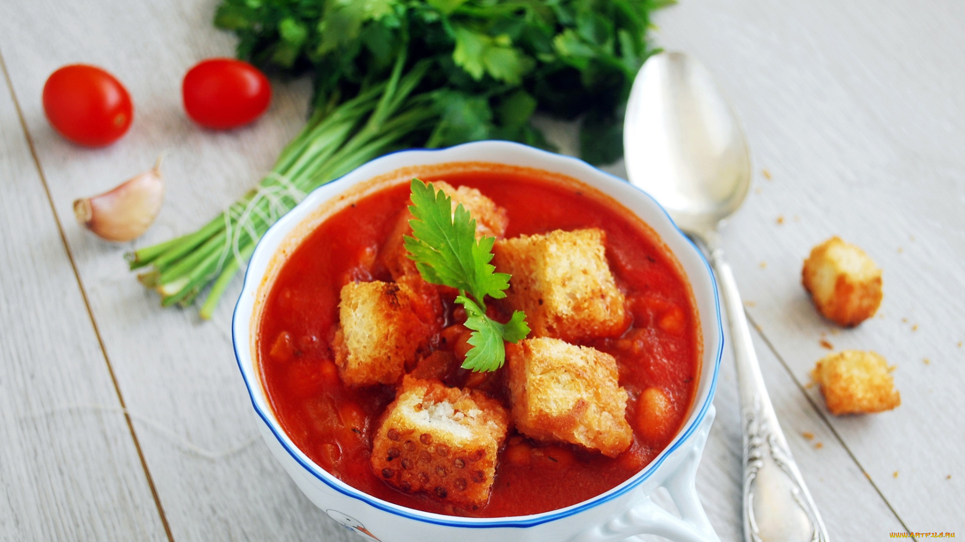 еда, первые, блюда, салфетка, ложка, суп, гренки, зелень