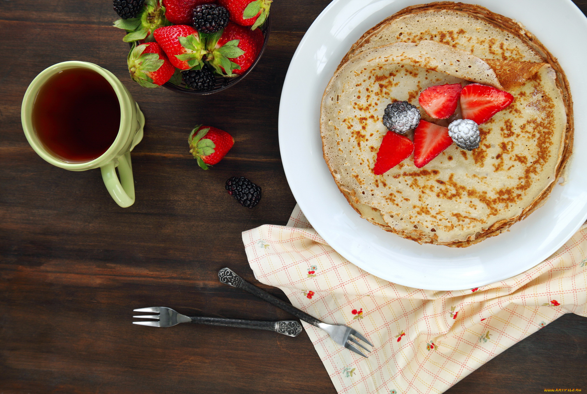 еда, блины, , оладьи, клубника, чай