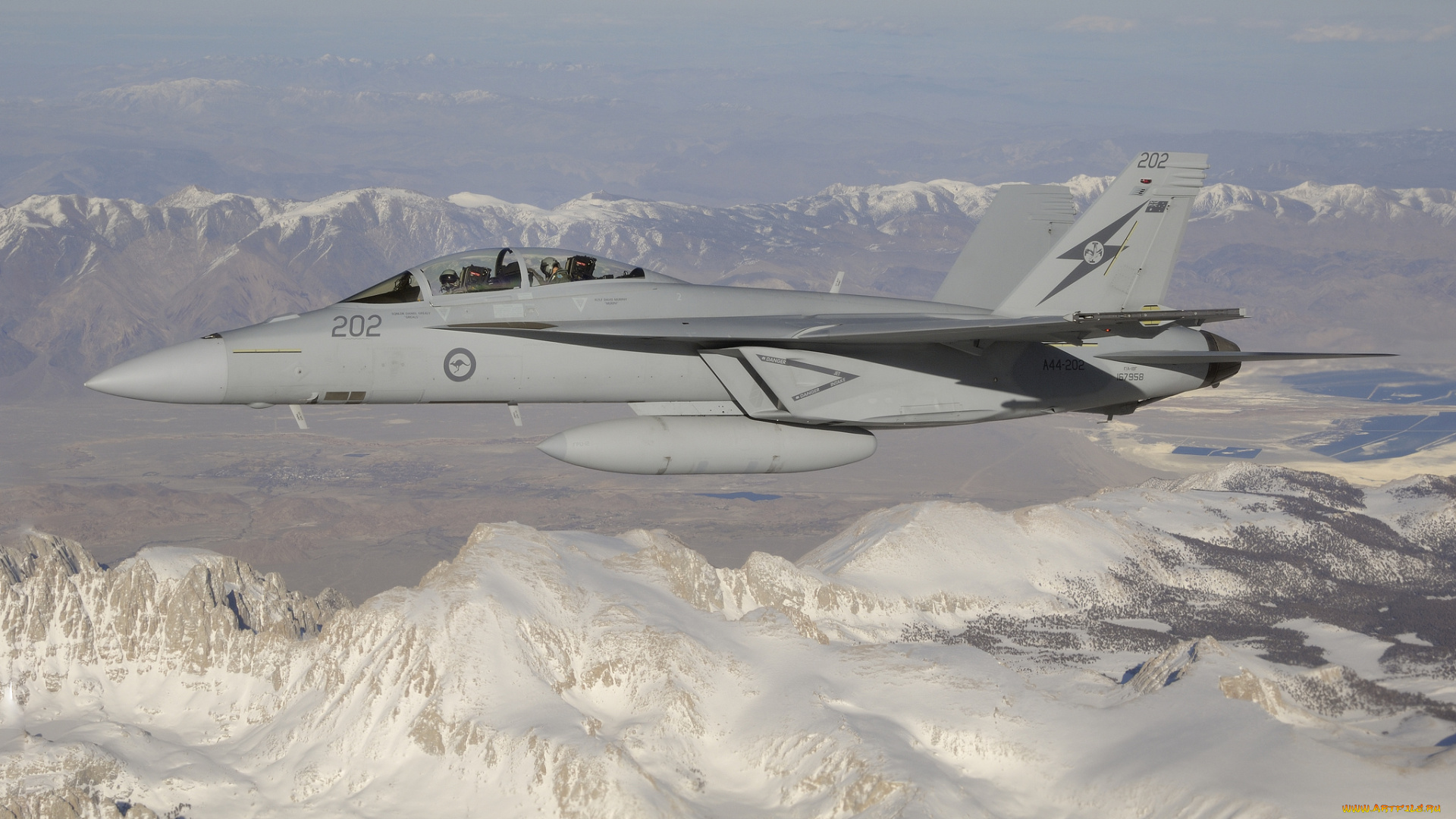 авиация, боевые, самолёты, многоцелевой, полет, пилот, кабина, истребитель, cf-18, hornet, горы