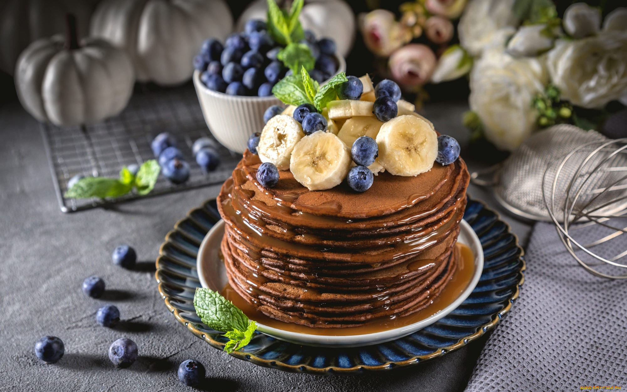 еда, блины, , оладьи, бананы, черника