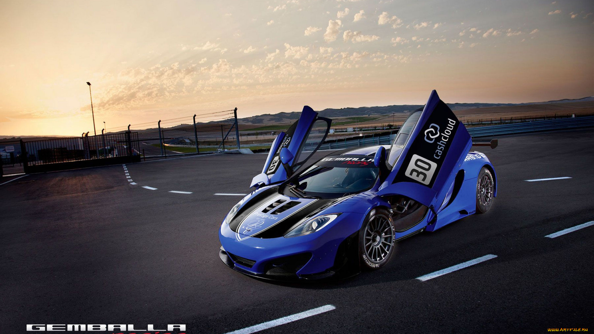 автомобили, mclaren