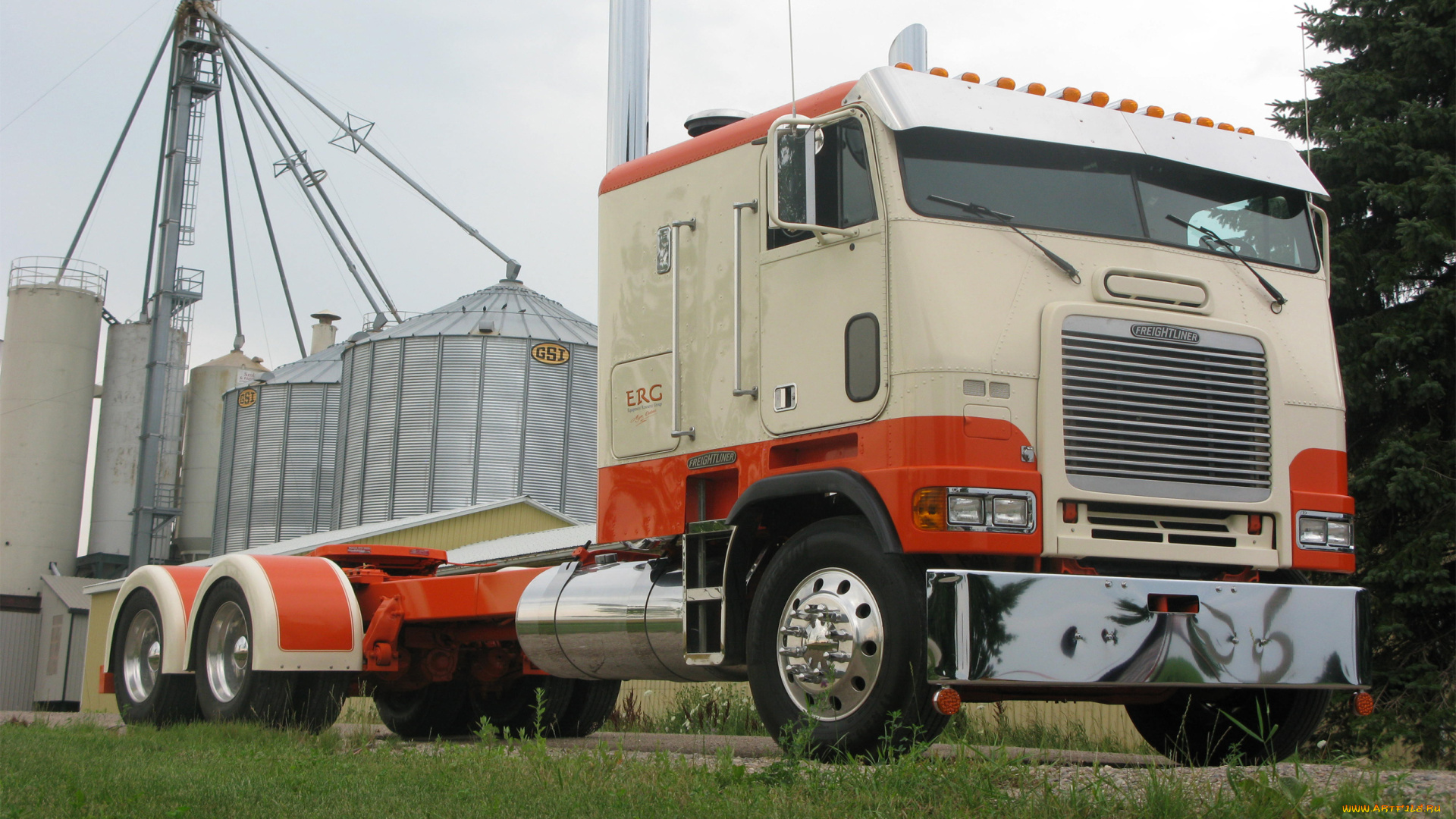 автомобили, freightliner