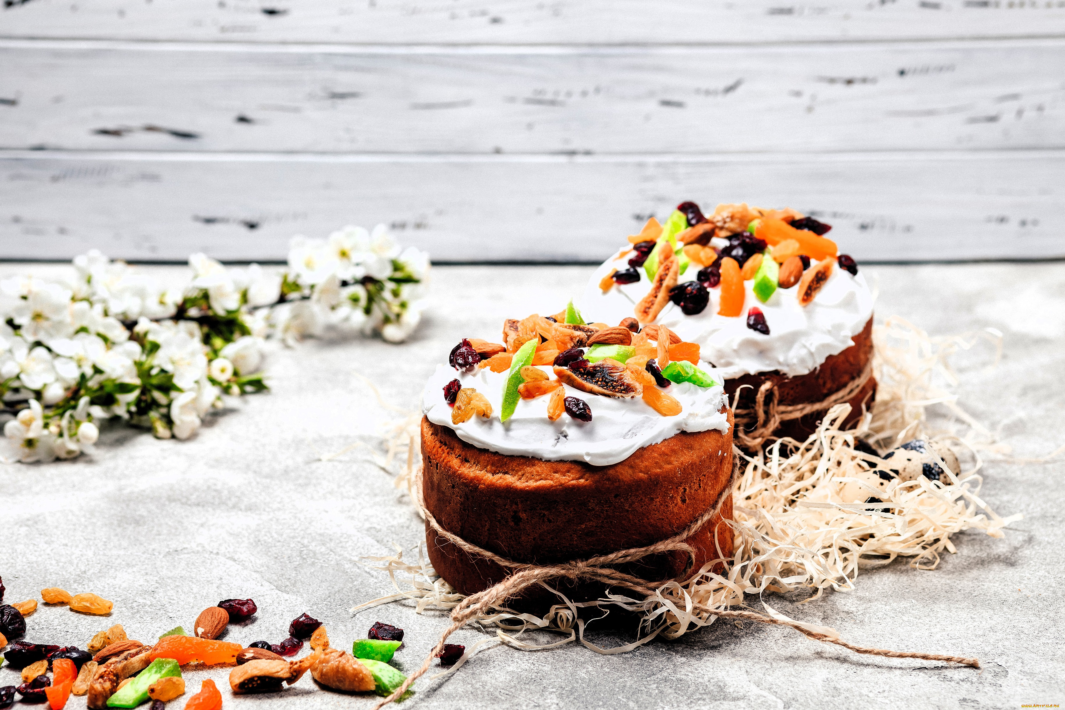 праздничные, пасха, куличи, цукаты, ветка