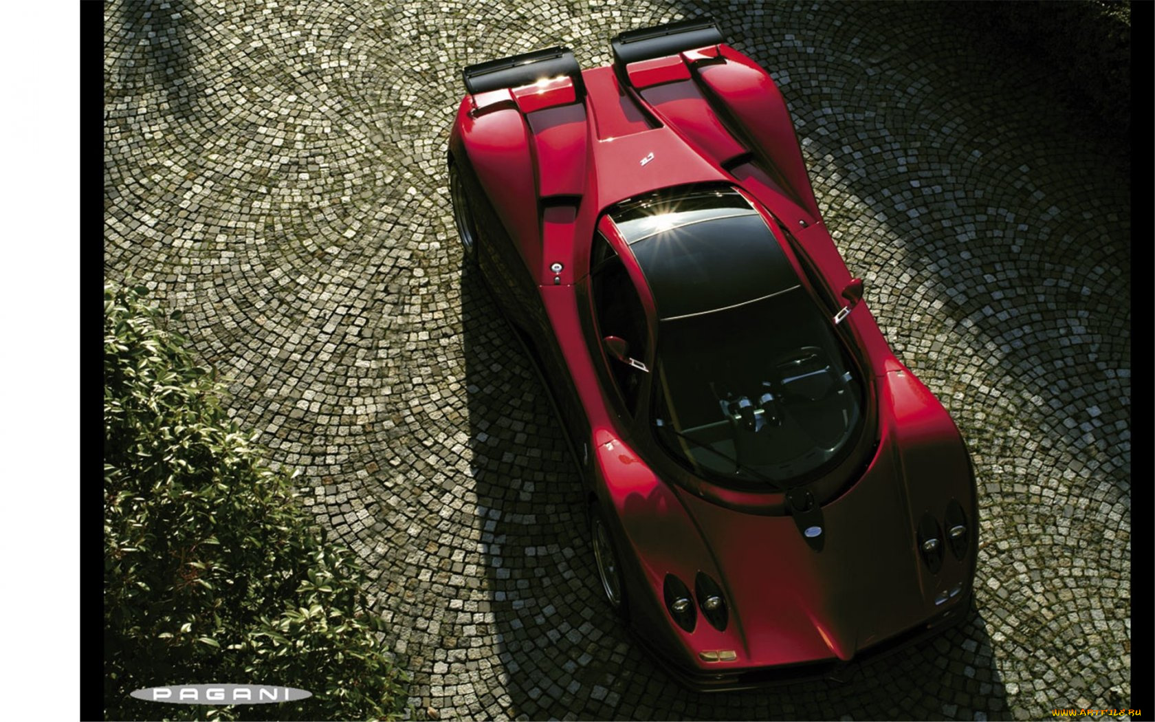 автомобили, pagani