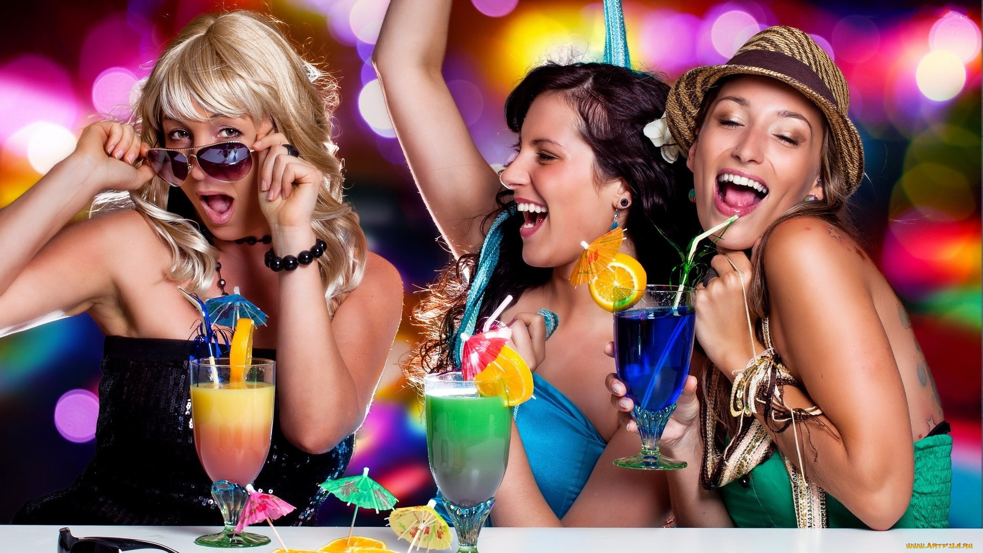 -Unsort, Группа, девушек, девушки, unsort, группа, девушек, коктейли, бар, веселье