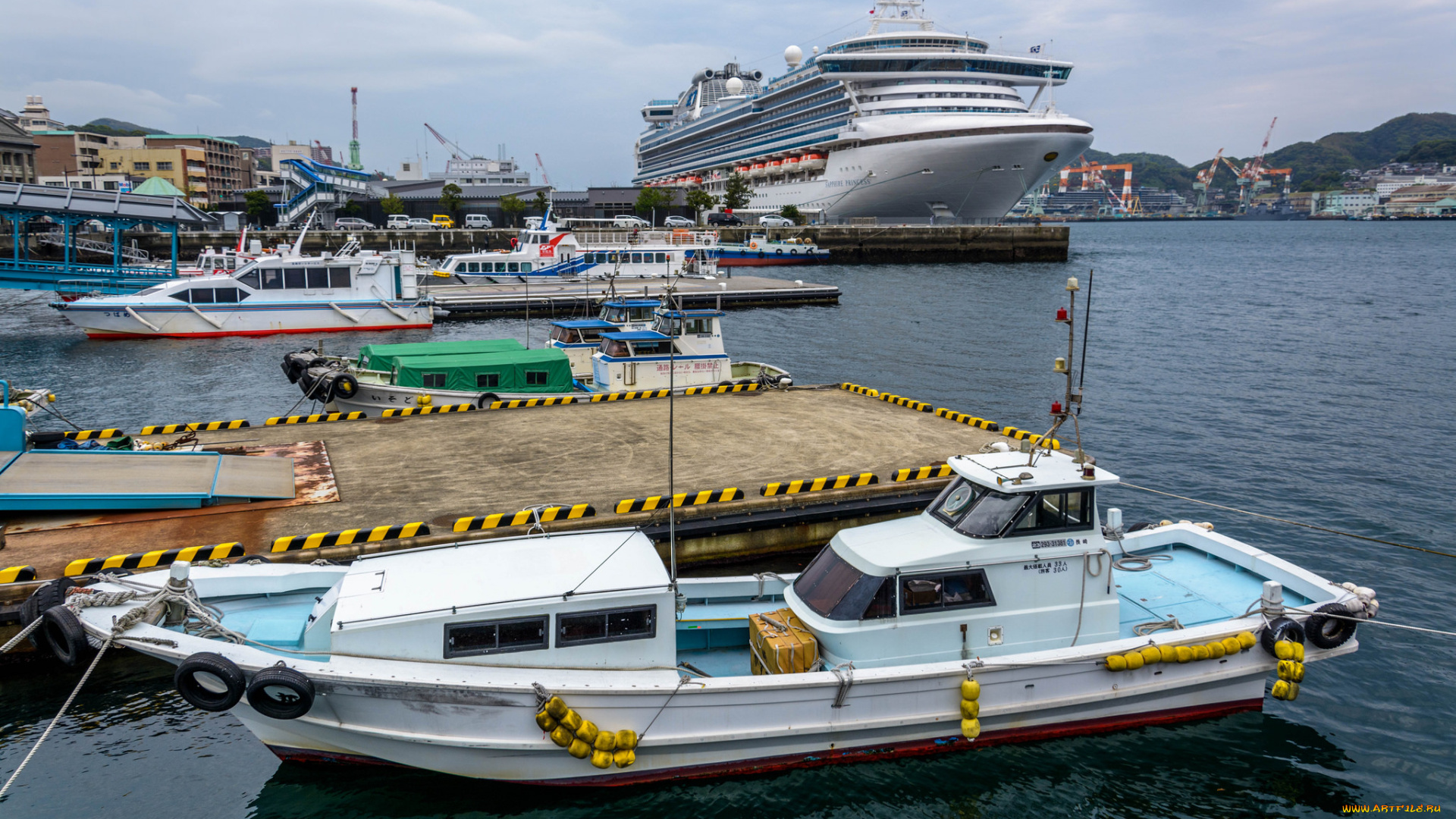 корабли, разные, вместе, порт, причалы, суда