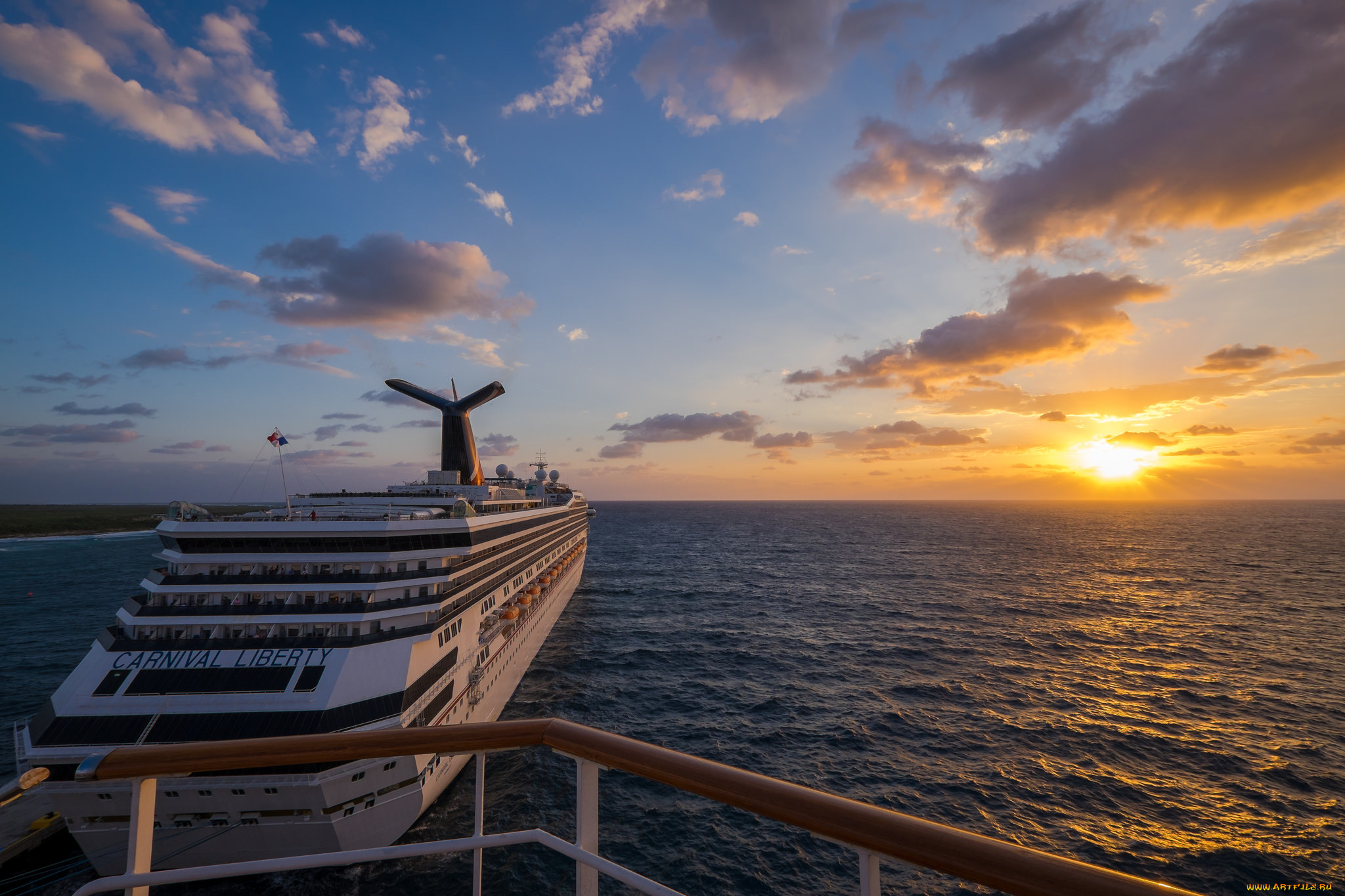 корабли, лайнеры, океан, горизонт, круиз
