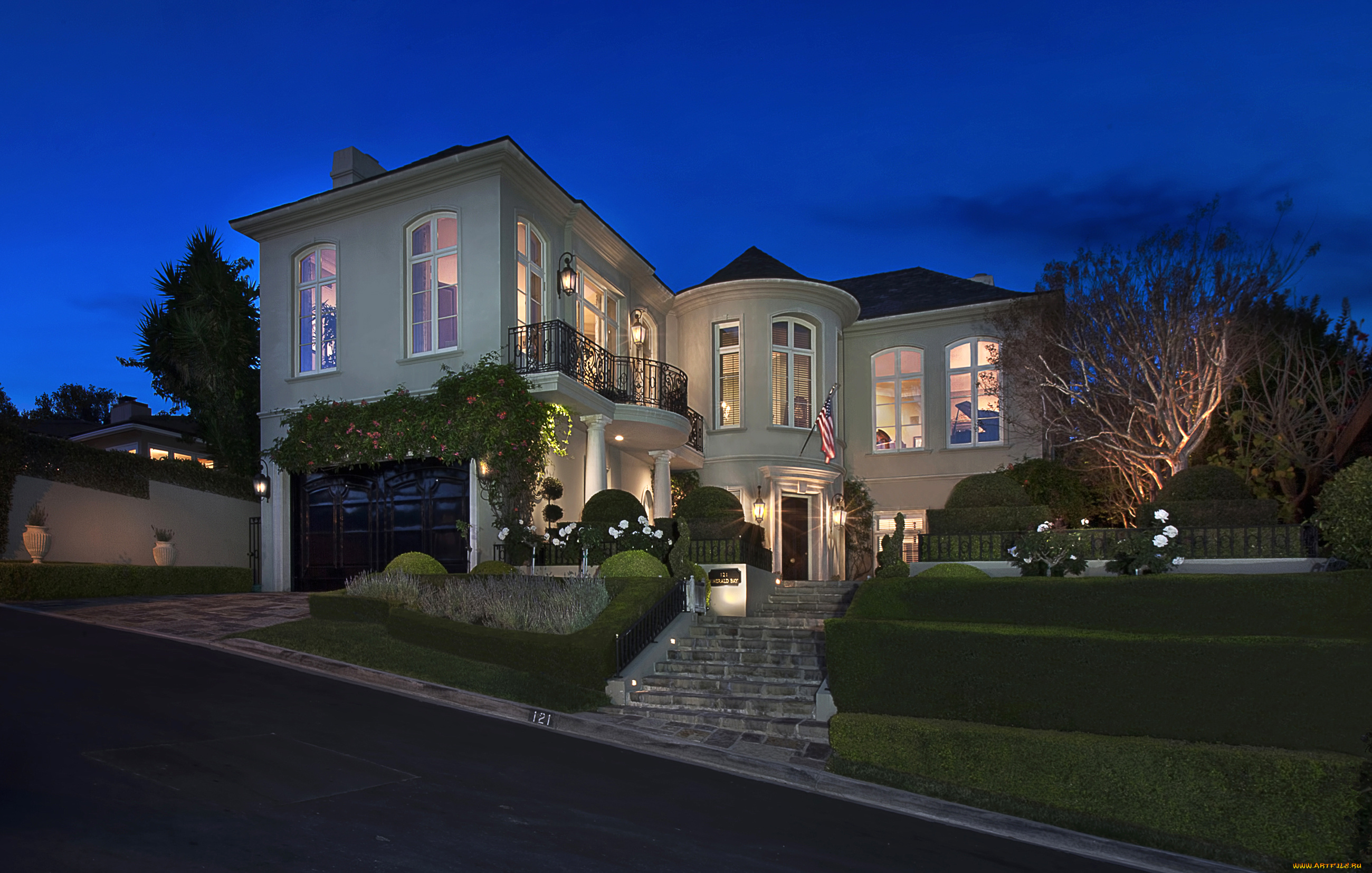 laguna, beach, сша, города, -, здания, , дома, фонари, ночь, кусты, газон, ландшафт, особняк, дом