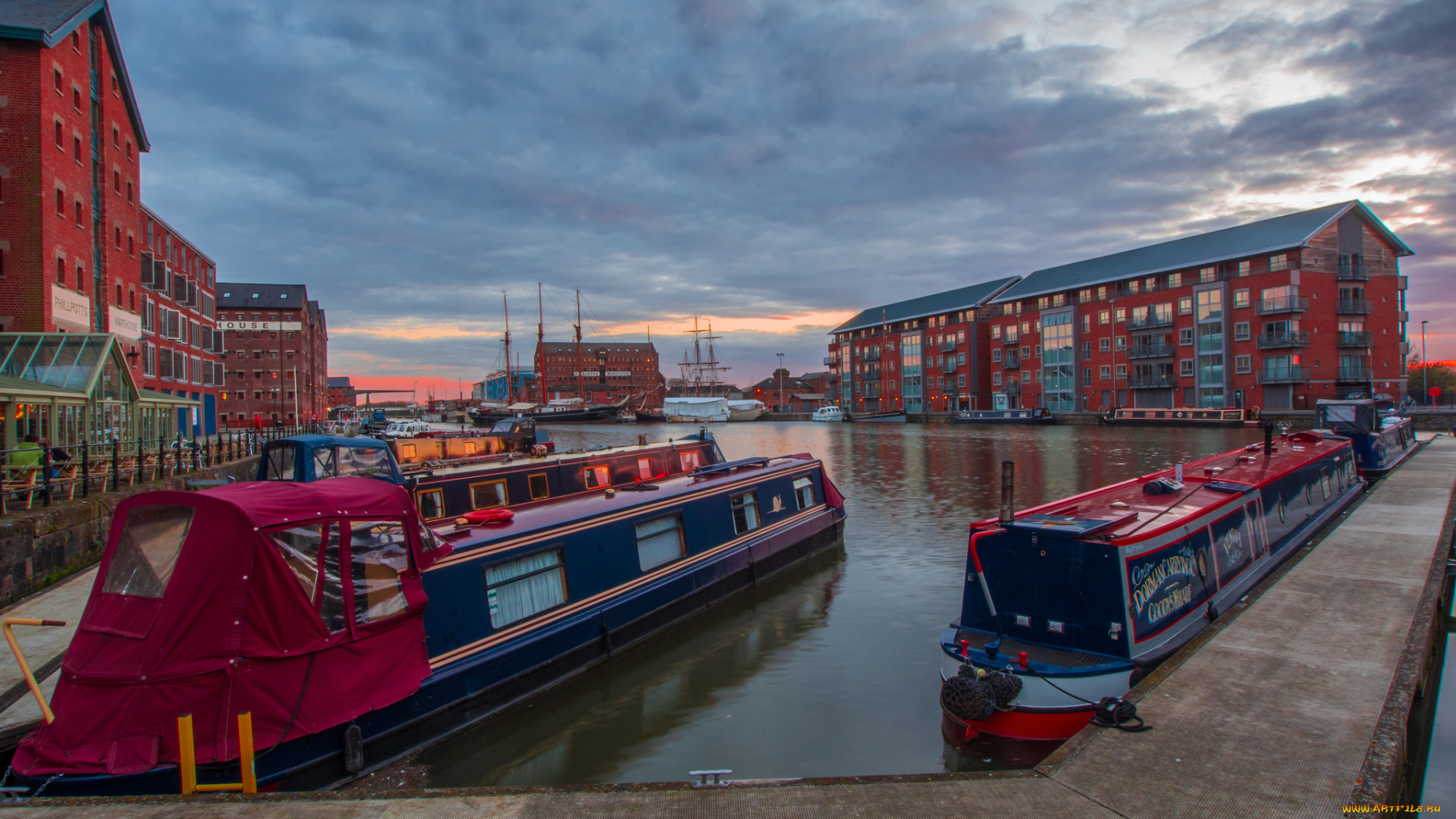 корабли, баржи, река, горд