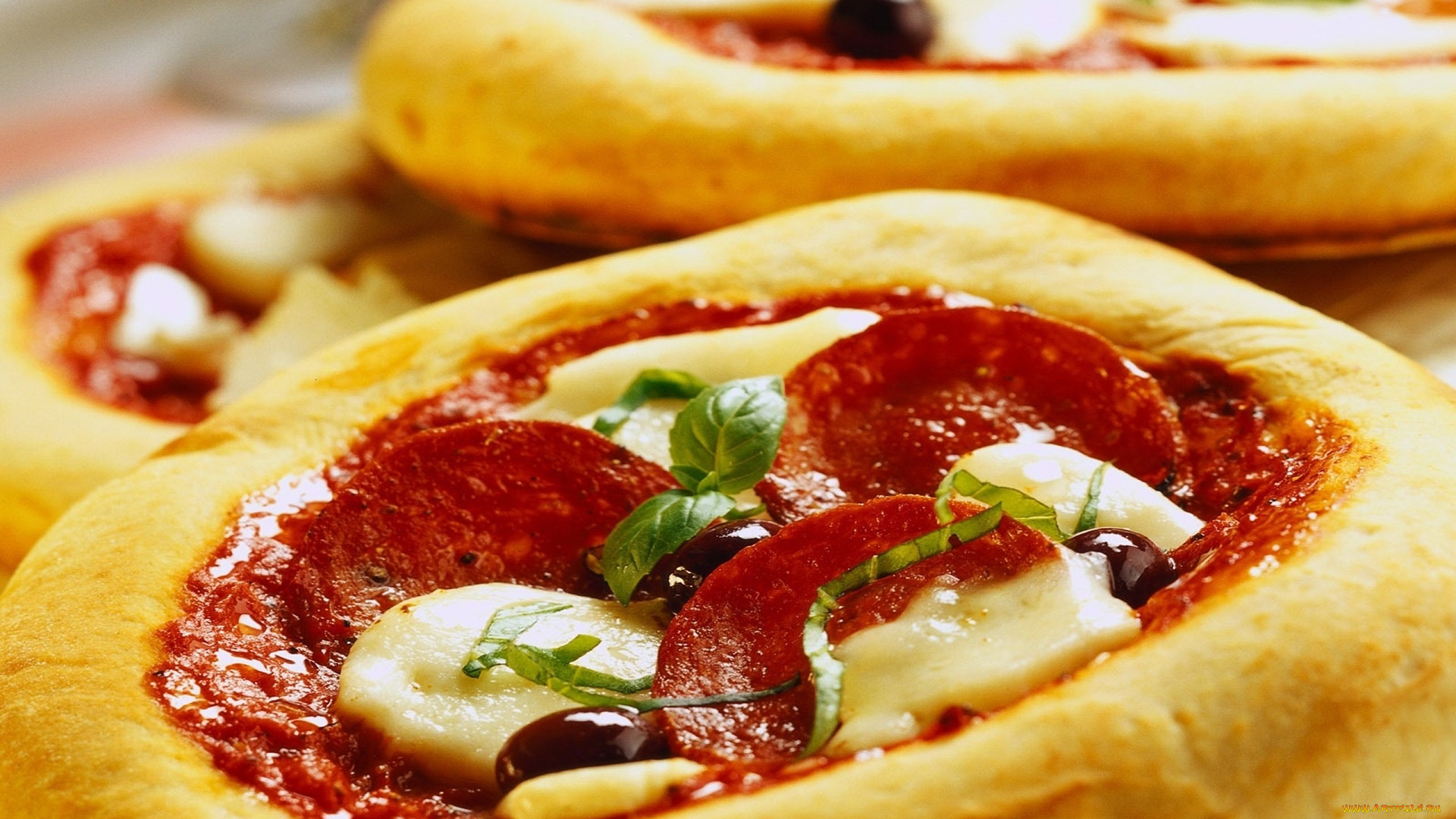 еда, пицца, сыр, базилик, колбаса