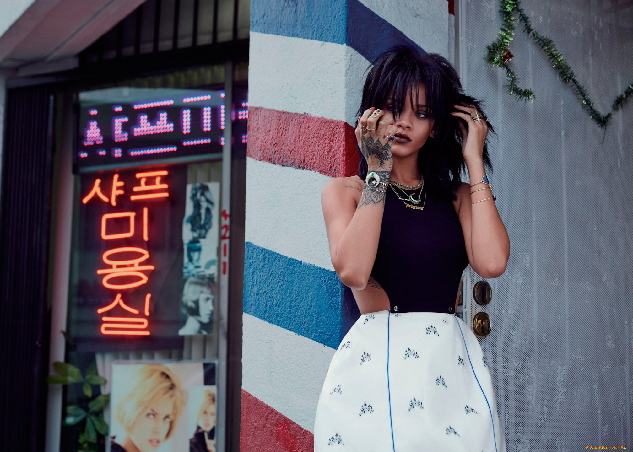 музыка, rihanna, тату, бижутерия