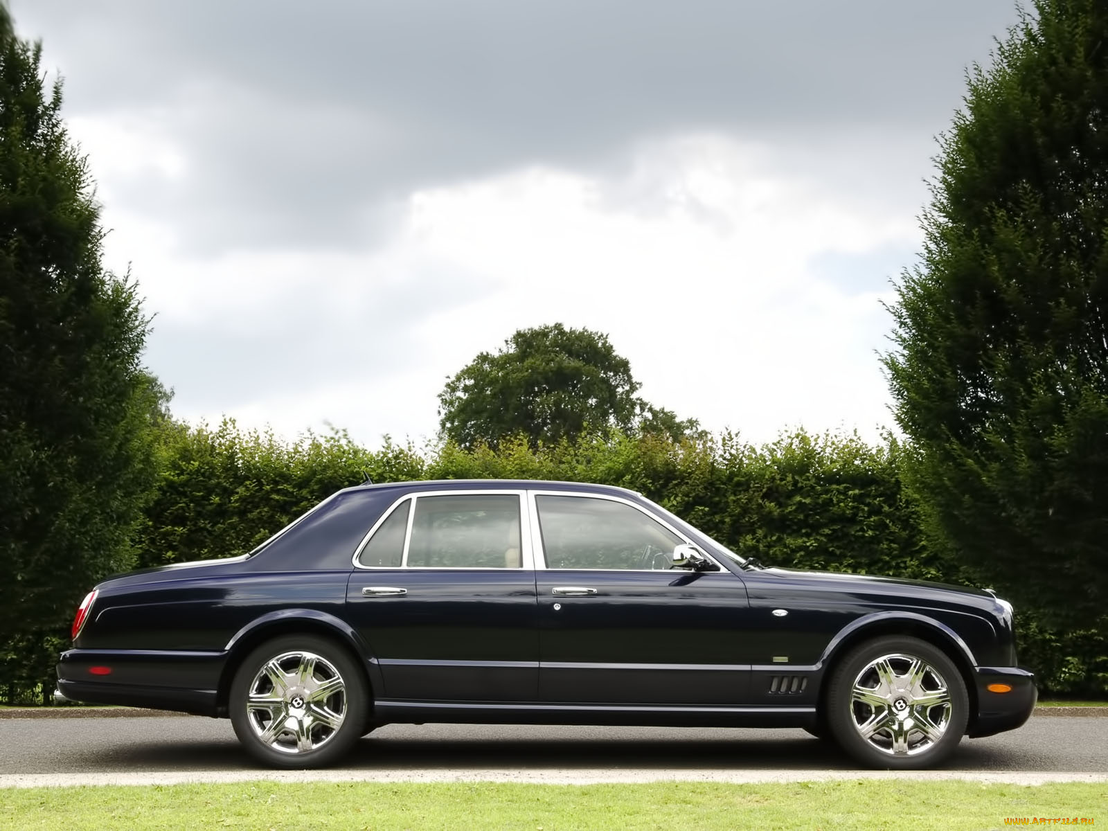 автомобили, bentley