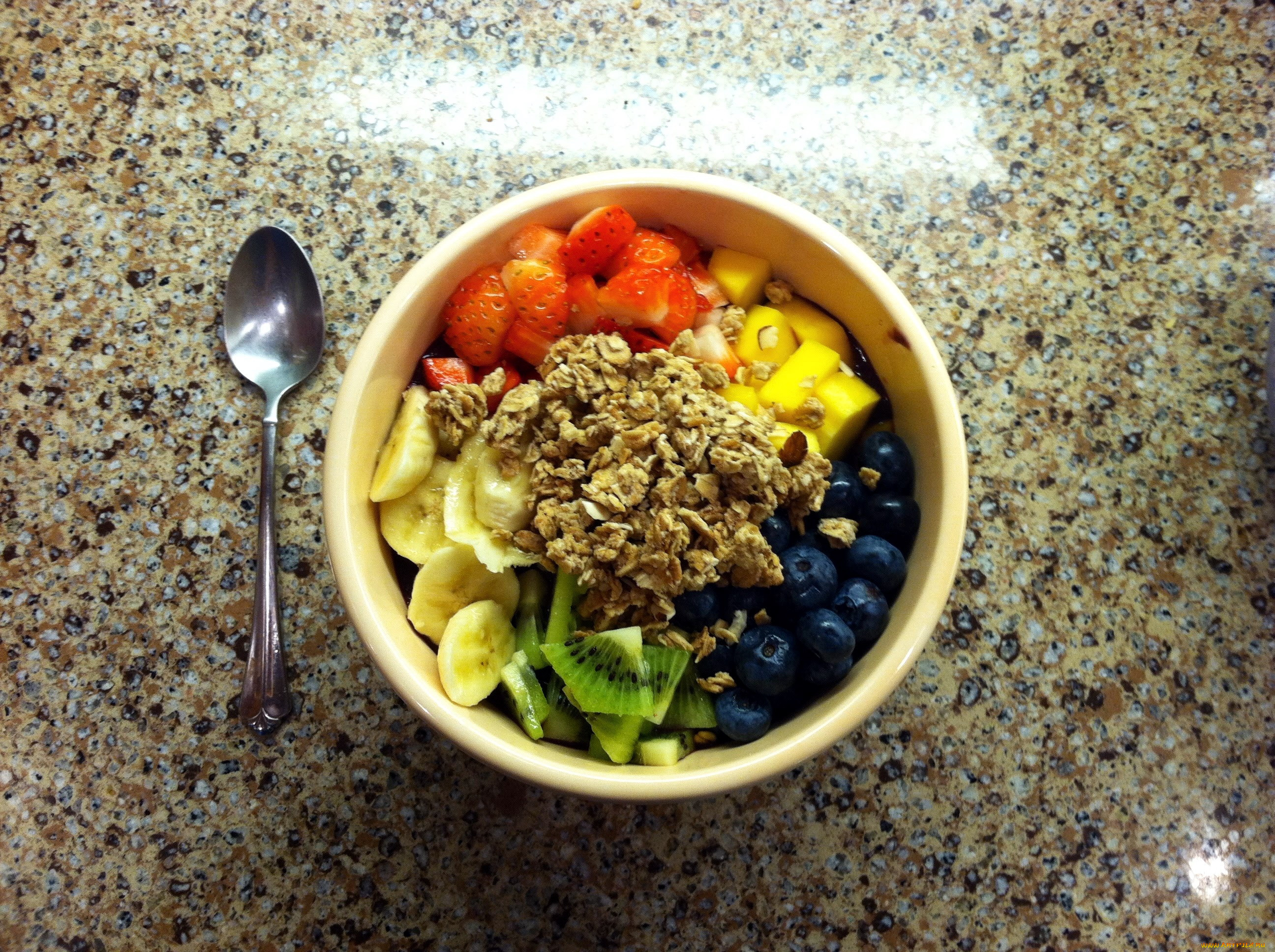 еда, мюсли, , хлопья, ягоды, банан, черника, клубника