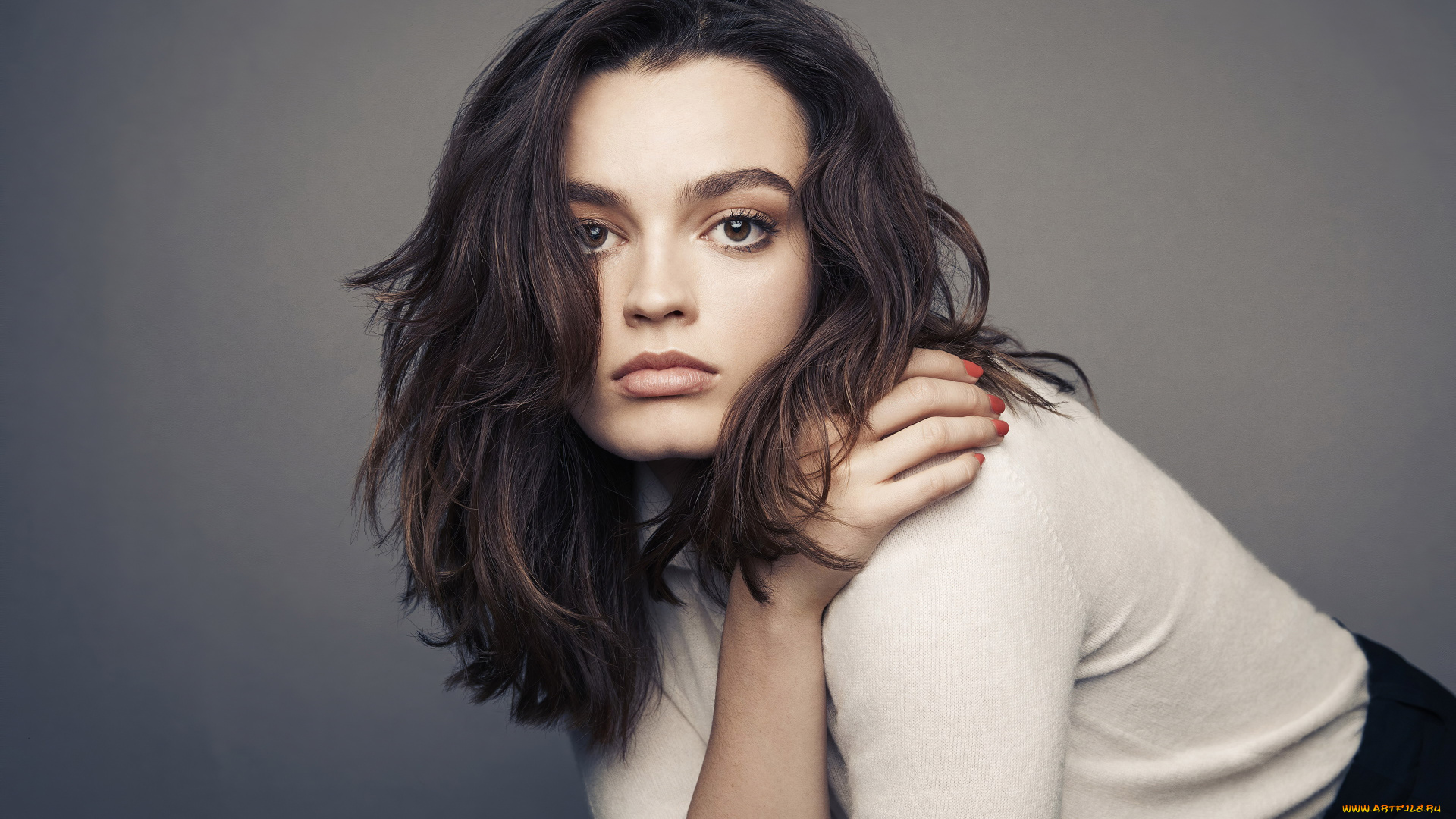 девушки, emma, mackey, актриса, шатенка, свитер