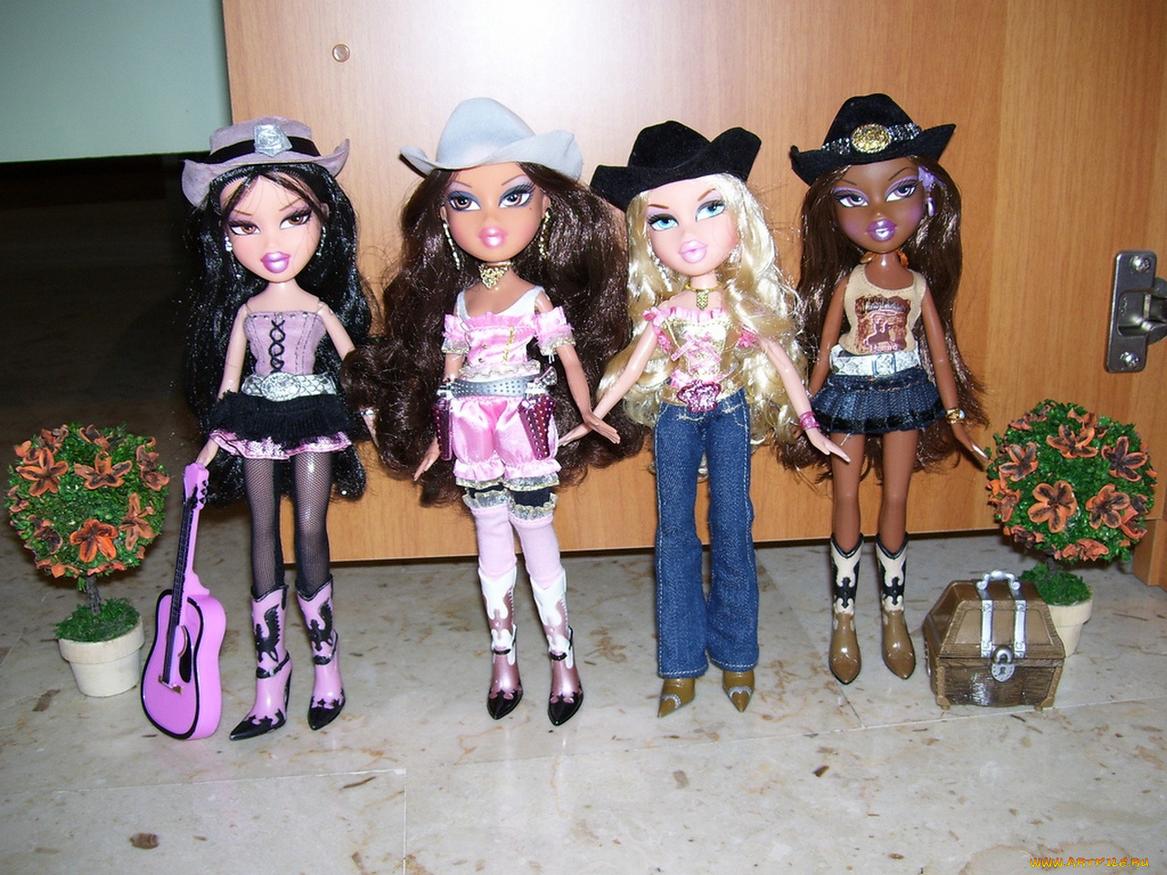 разное, bratz, куклы