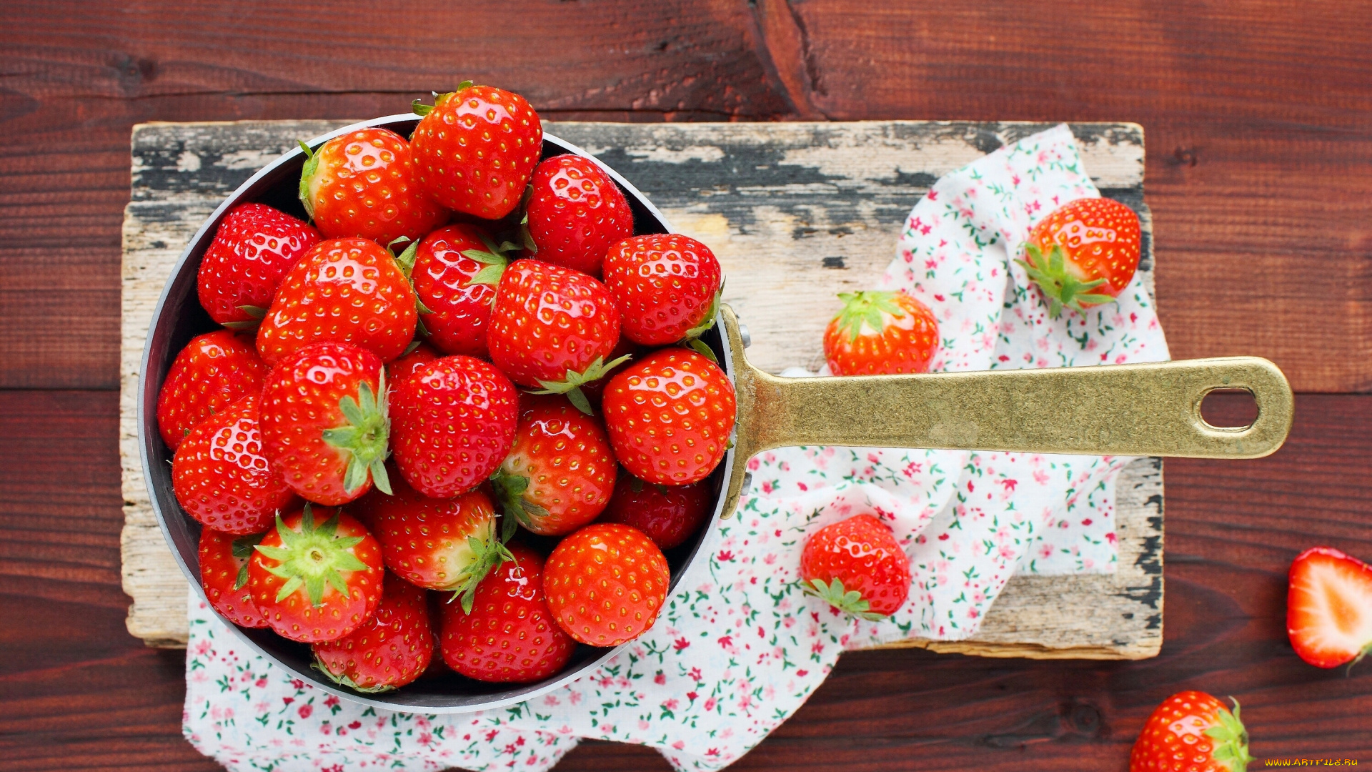 еда, клубника, , земляника, ковшик, ягоды