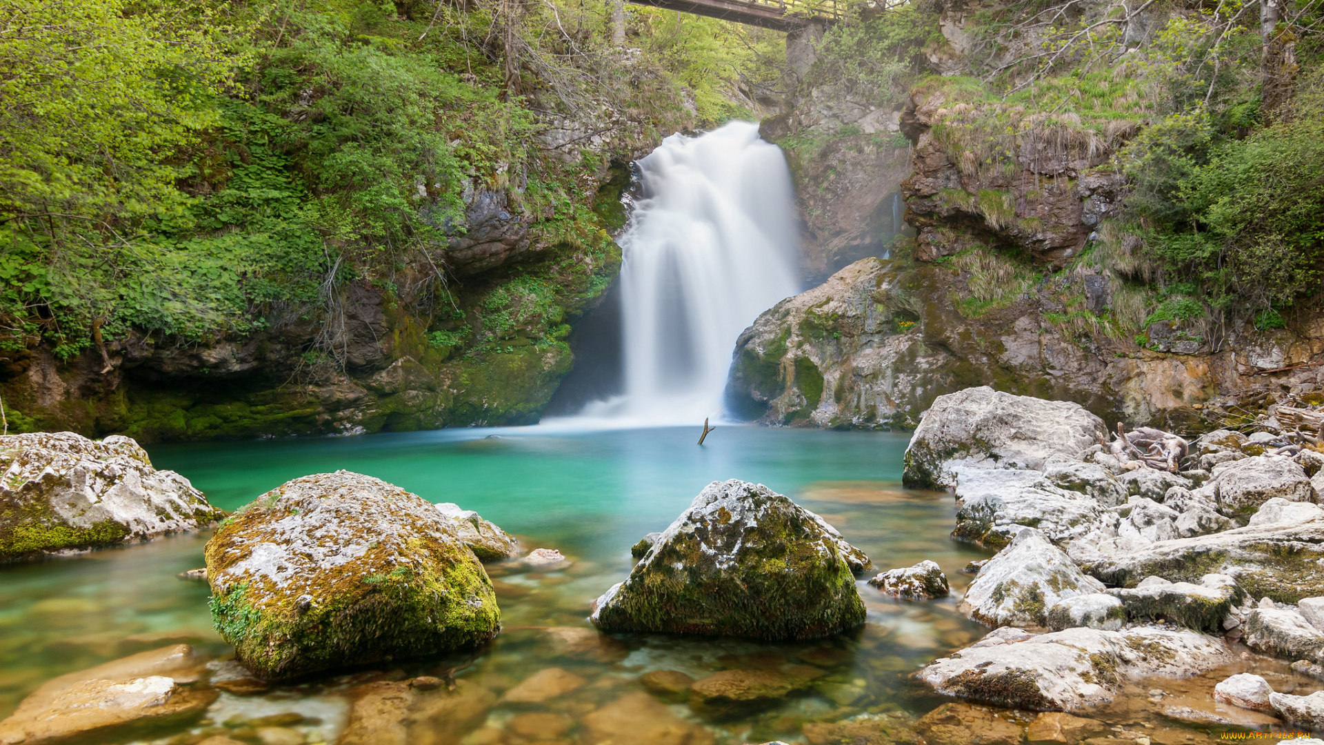 природа, водопады, stream, листья, waterfall, осень, autumn, water, leaves, поток, водопад, вода