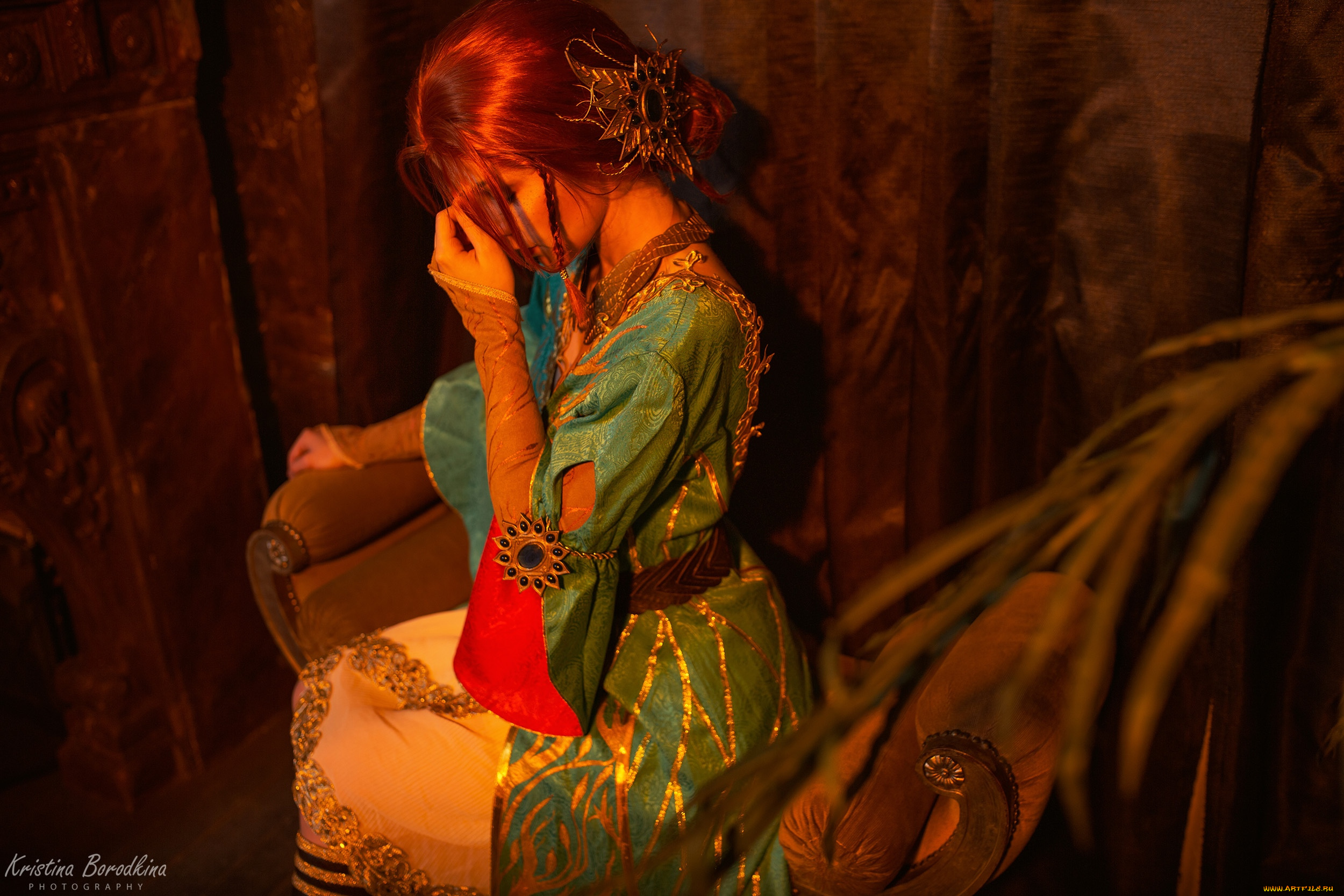 девушки, екатерина, семадени, трисс, меригольд, косплей, ожерелье, платье, банкетка, шторы