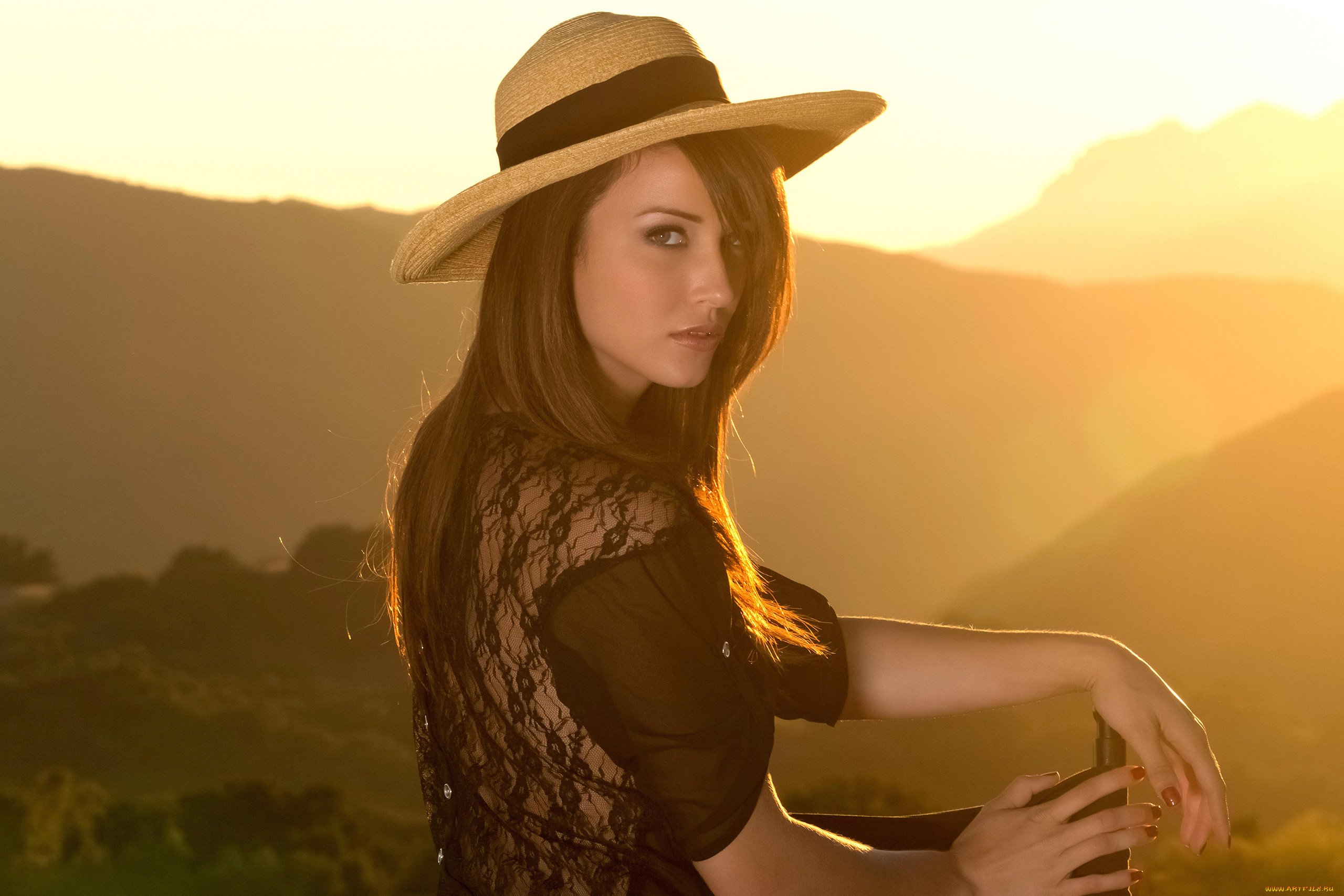 malena, morgan, девушки, malena, morgan, девушка, модель, шатенка, поза, взгляд, макияж, красотка