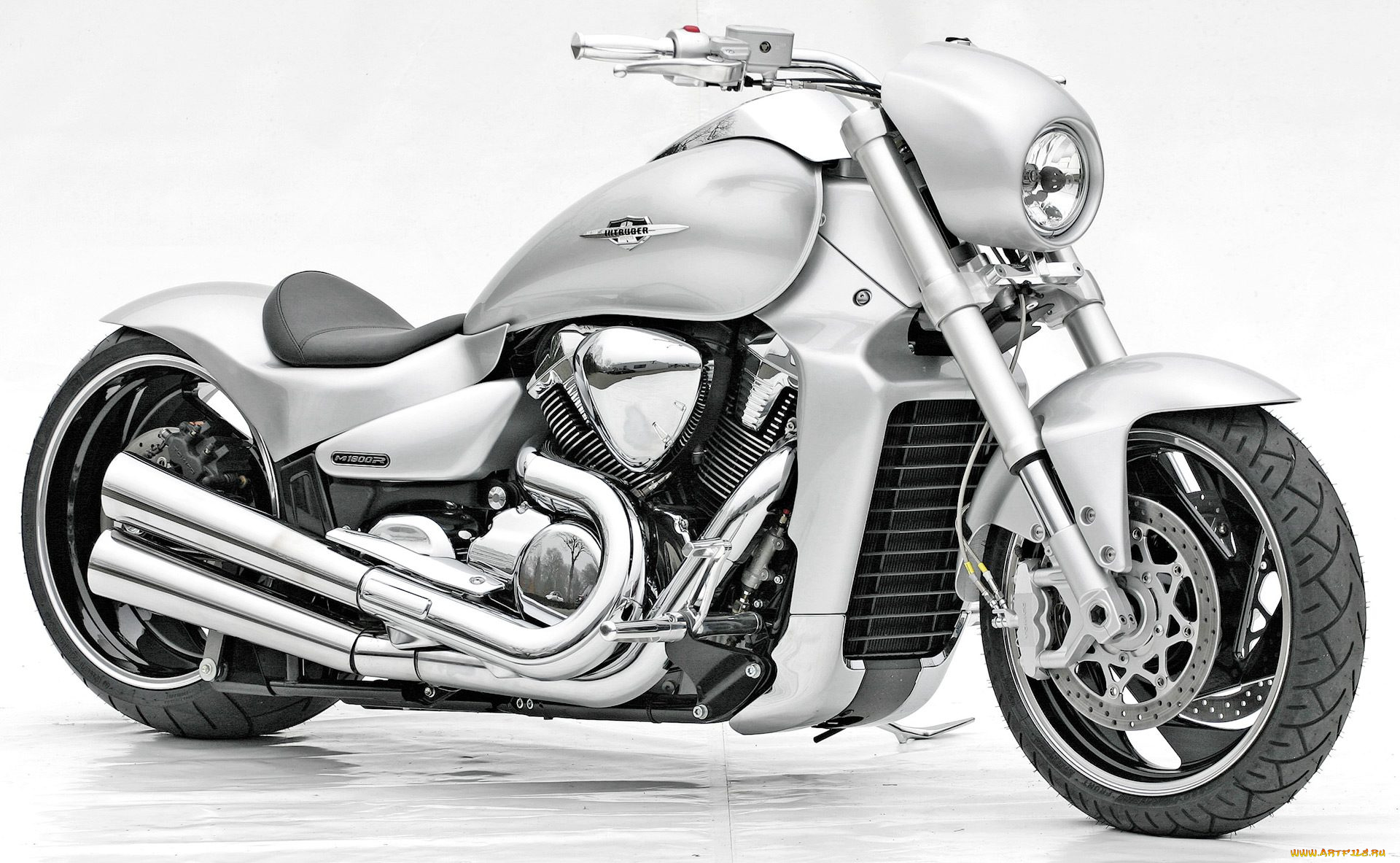 мотоциклы, suzuki, кастомизированный, тюнингованый, мотоцикл, крутой, байк, железный, конь, который, даёт, свободу, ветер, в, лицо, и, волосы, по, ветру