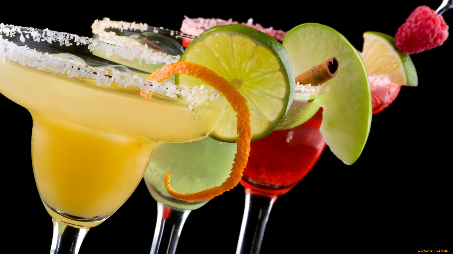 еда, напитки, коктейль, фрукты, бокалы, ягоды, малина, яблоко, лайм, темный, фон, корица