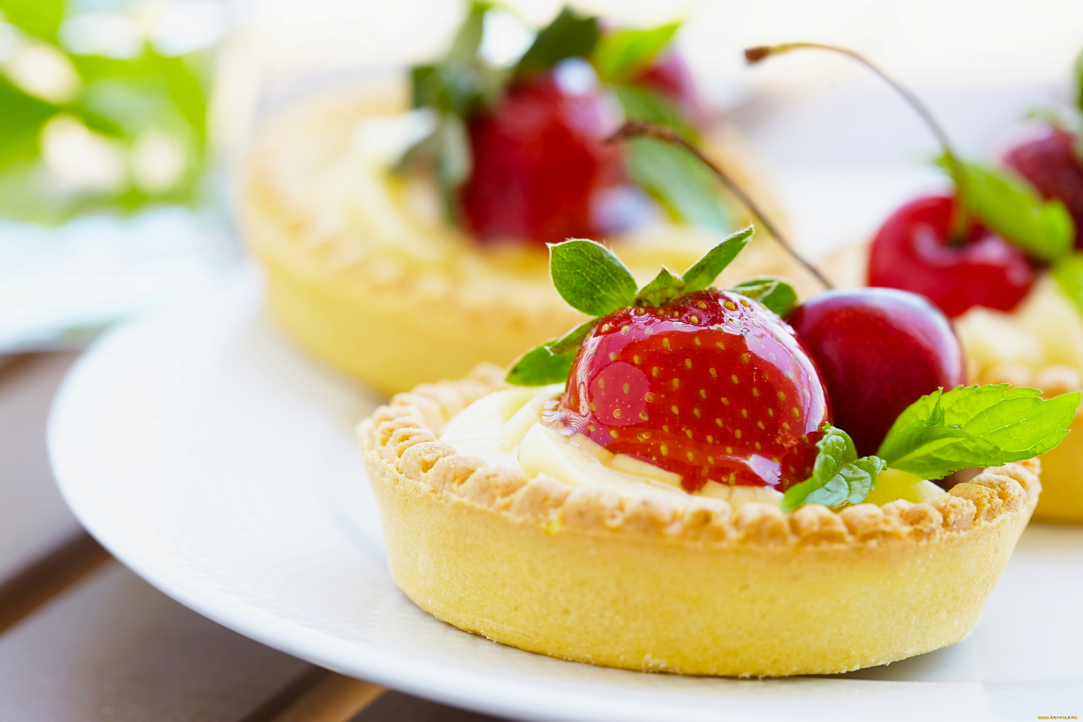 еда, пирожные, , кексы, , печенье, пирожное, тарталетка, ягоды, клубника