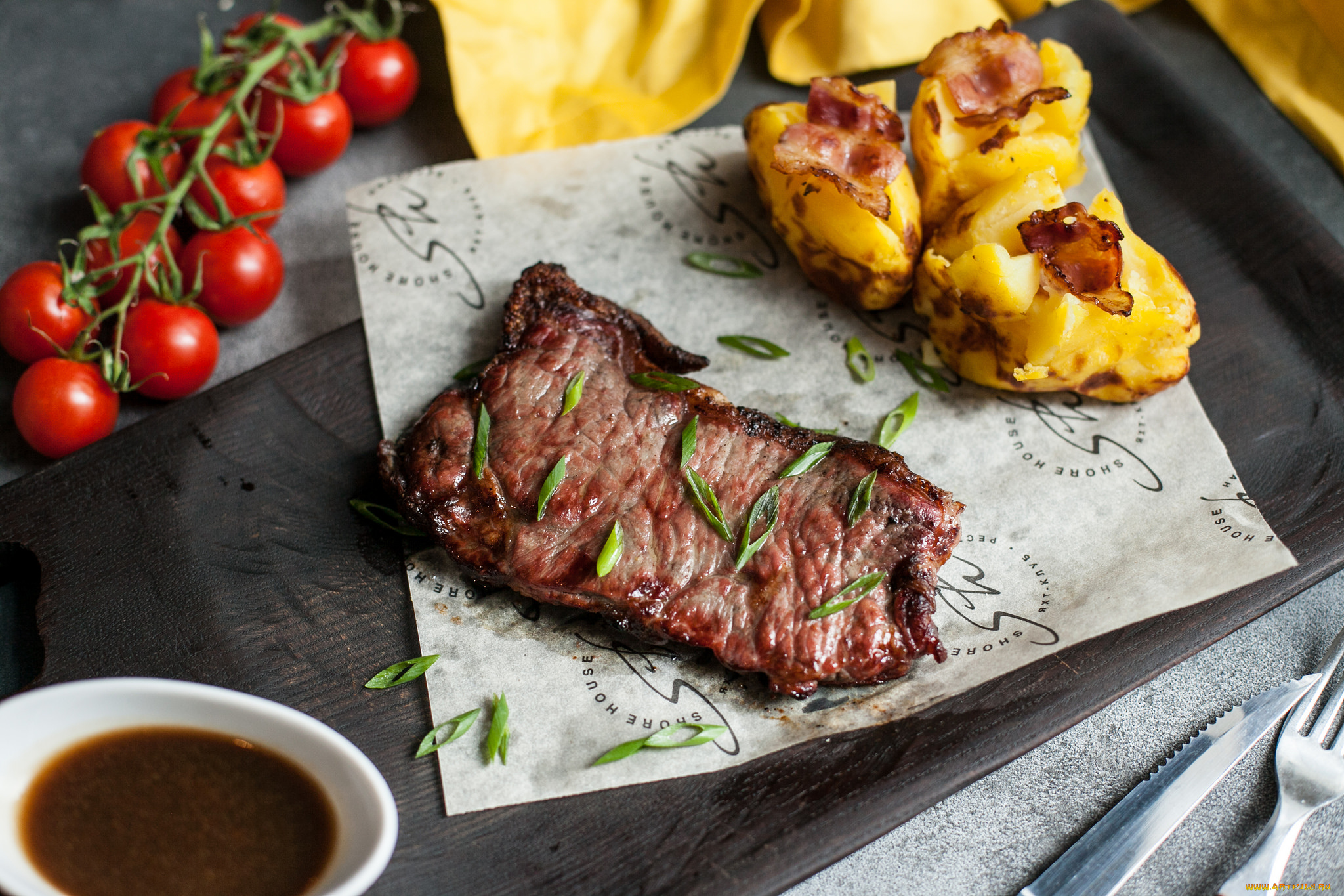 еда, мясные, блюда, соус, картофель, стейк, помидоры, томаты