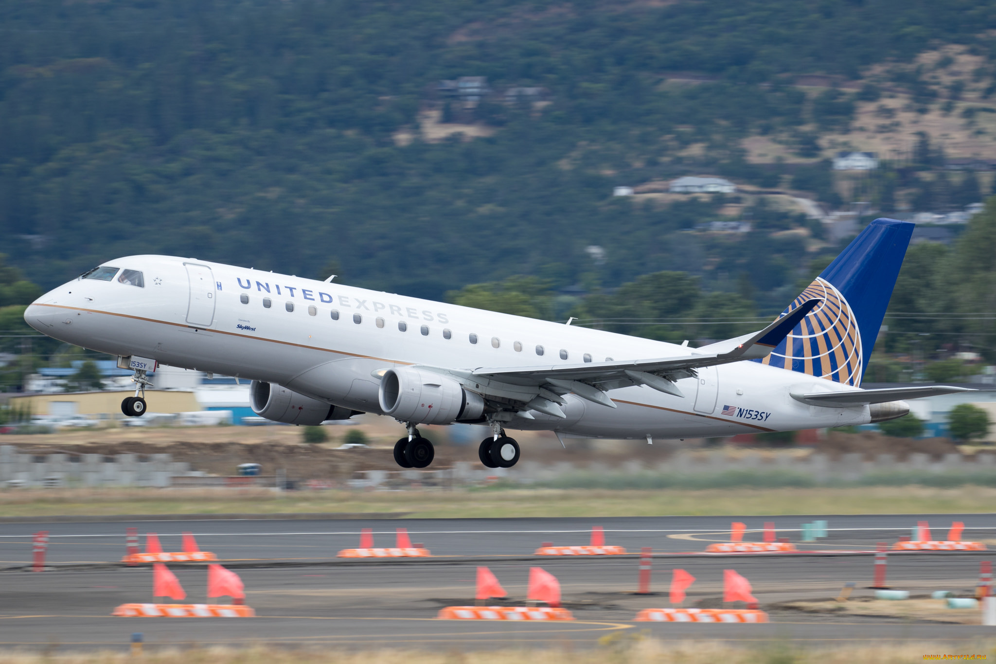 embraer, erj-175, авиация, пассажирские, самолёты, авиалайнер