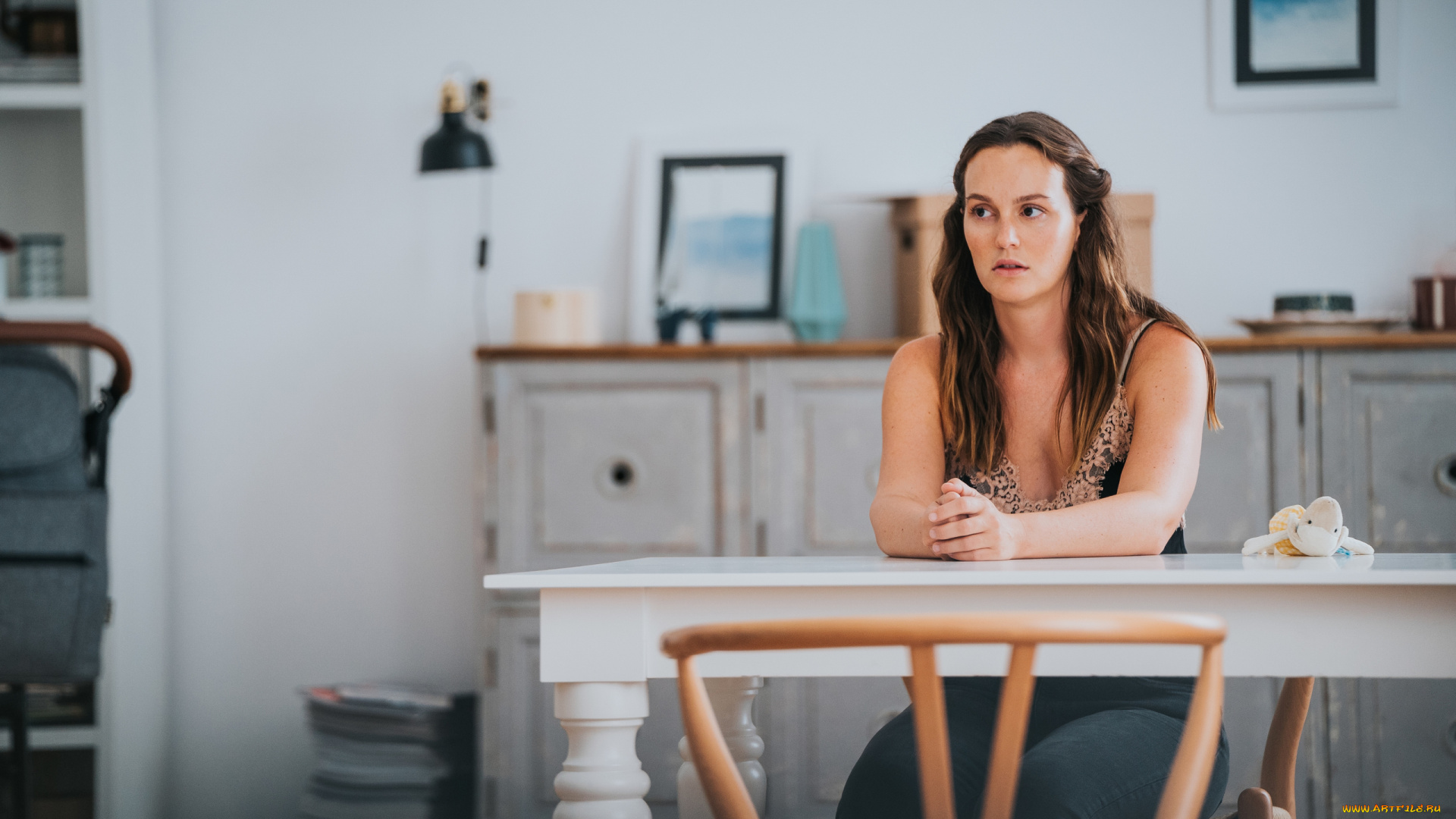 the, weekend, away, ||, 2022, кино, фильмы, -unknown, , другое, поездка, на, выходные, netflix, триллер, драма, криминал, детектив, leighton, meester, beth, author, oreskis