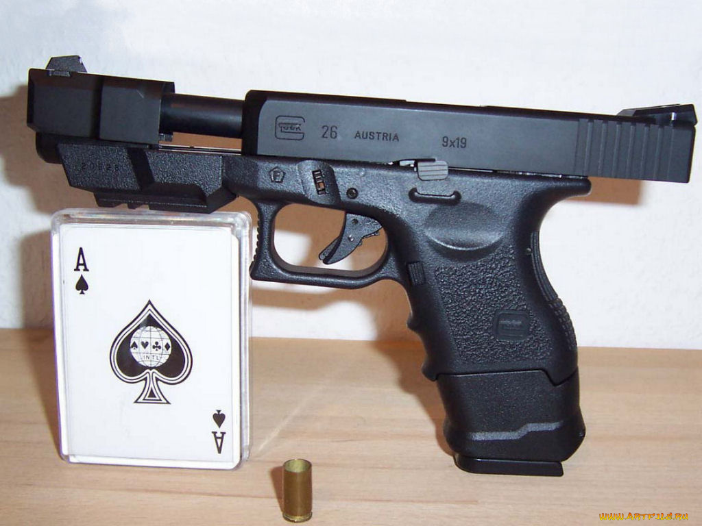 оружие, пистолеты