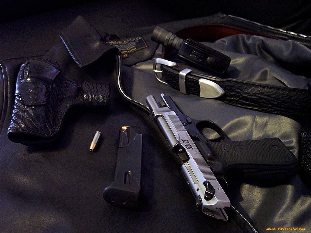 оружие, пистолеты