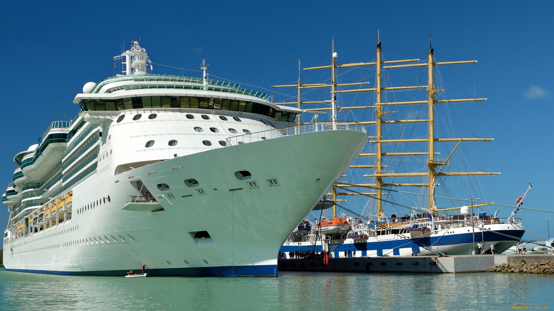 корабли, разные, вместе, море, круизный, лайнер, парусник
