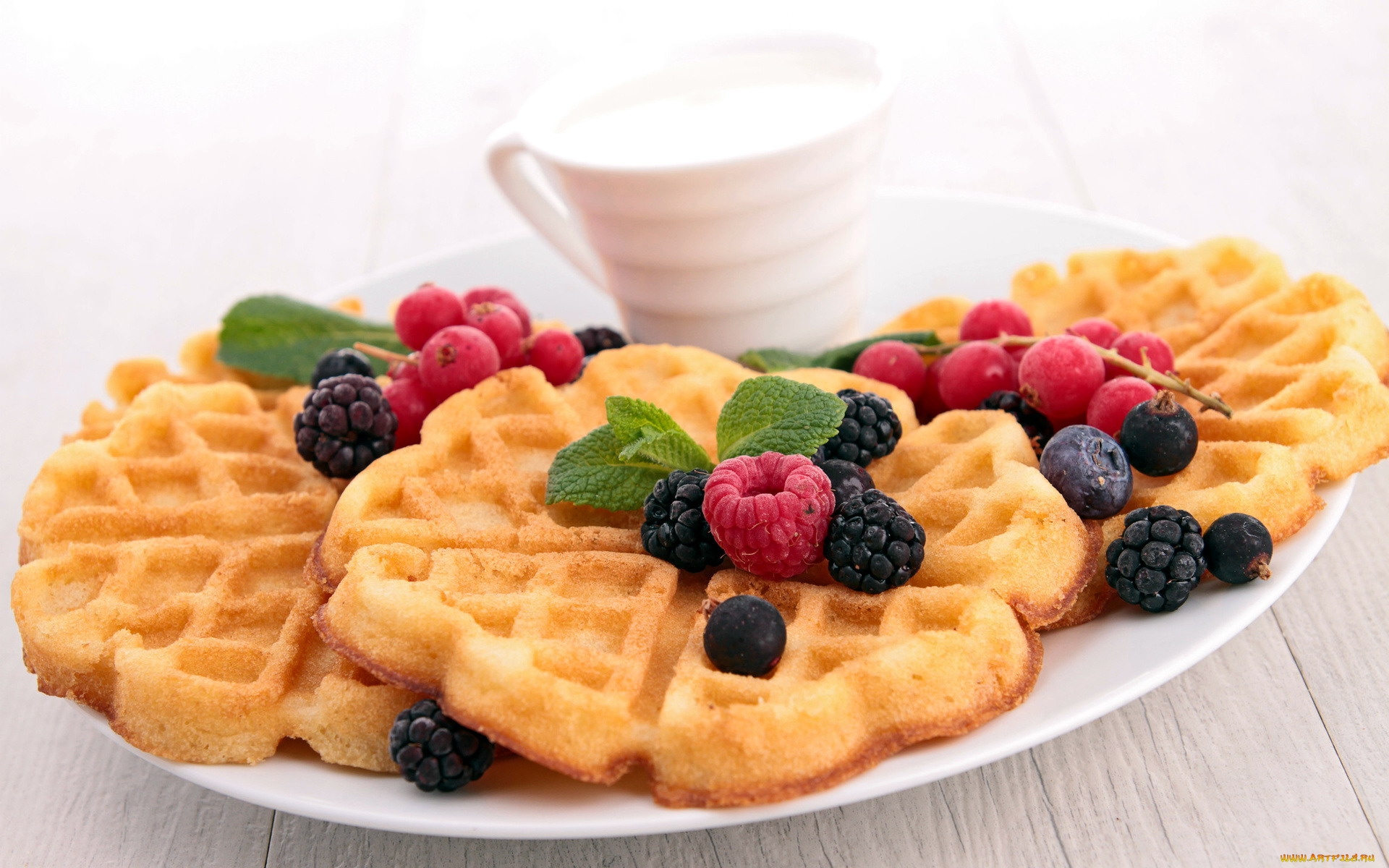 еда, блины, , оладьи, вафли, малина, ежевика, мята